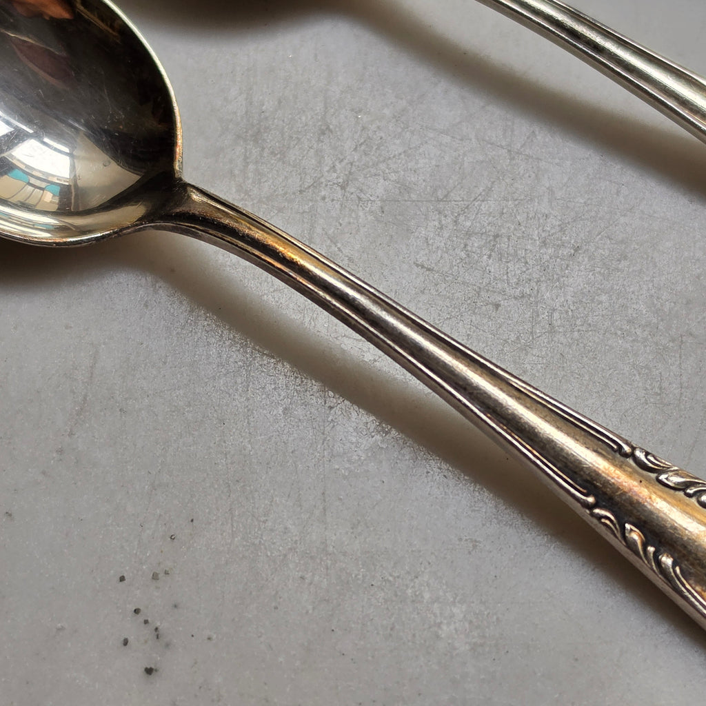 6er Set Antike Kaffeelöffel - Teelöffel – Versilbert mit eleganter Ornament-Prägung