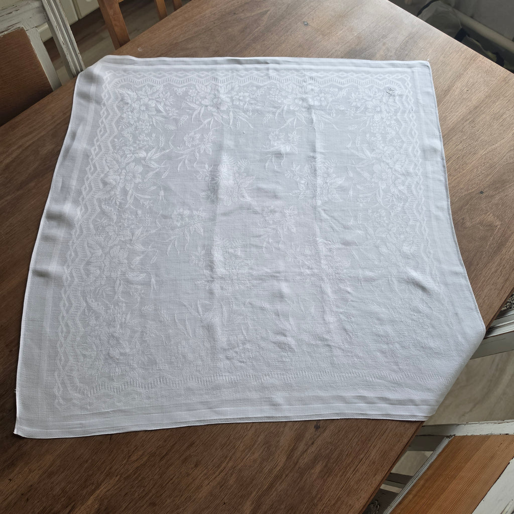 Klassische Damast-Tischdecke aus Halbleinen/Baumwolle mit Monogramm-Stickerei „EZ“ - 68x71cm