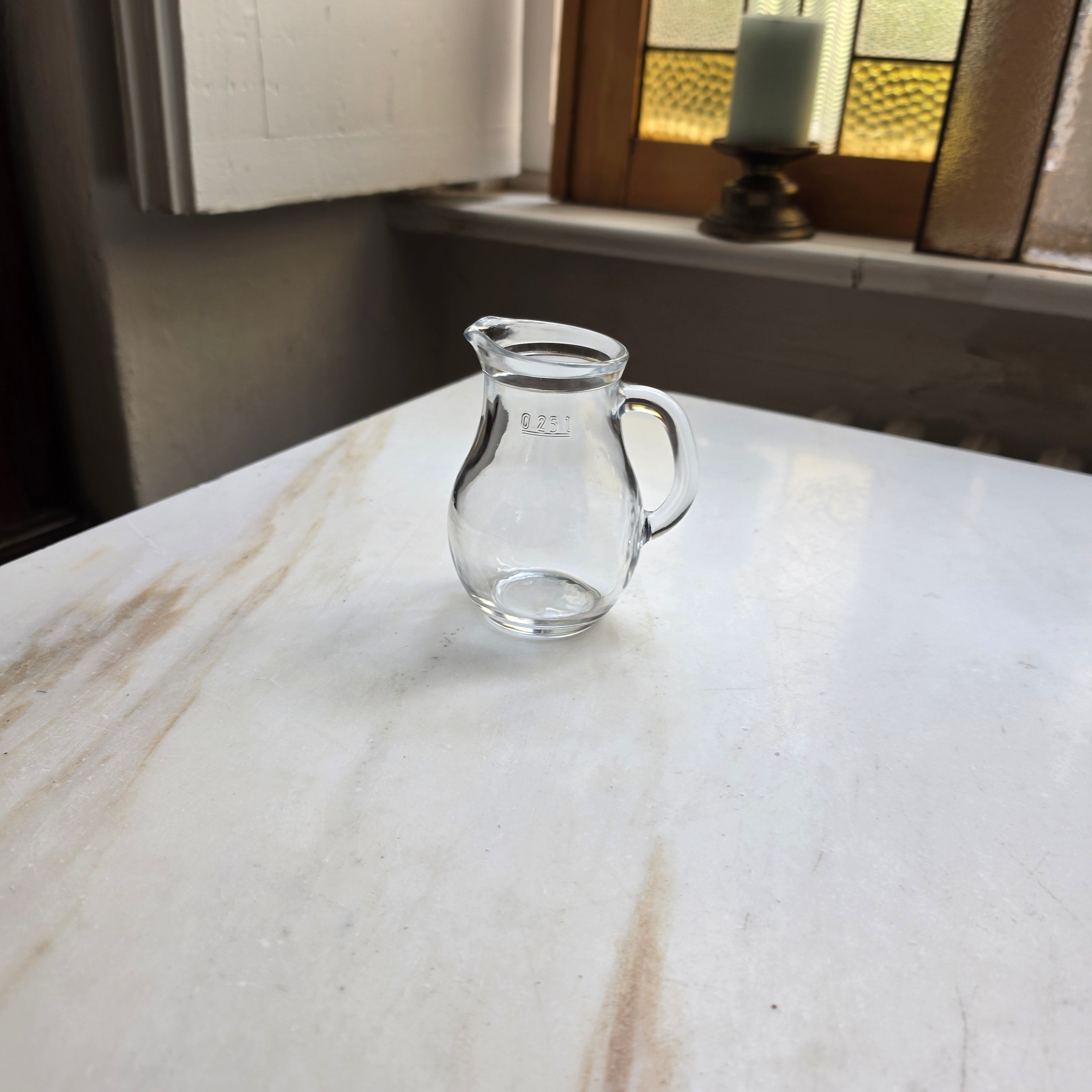 Kleiner Glaskrug 0,25 Liter – Vintage Karaffe