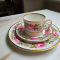 Royal Worcester Fine Bone China England 1969 Royal Garden Kaffee / Tee Sammeltasse mit Kuchenteller Blumenmuster