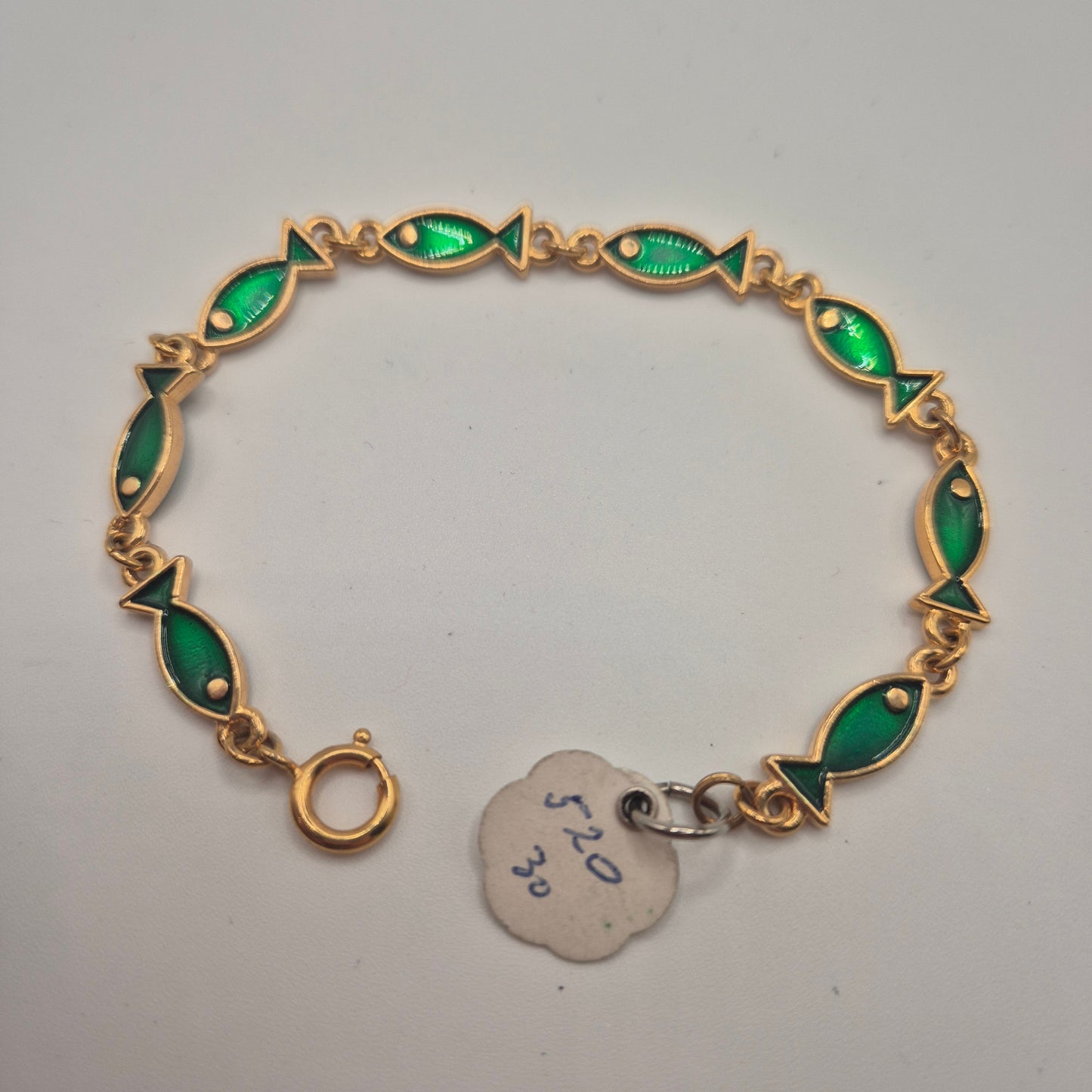 Goldenes Vintage Armband mit grünen Emaille-Fischen 70er Jahre