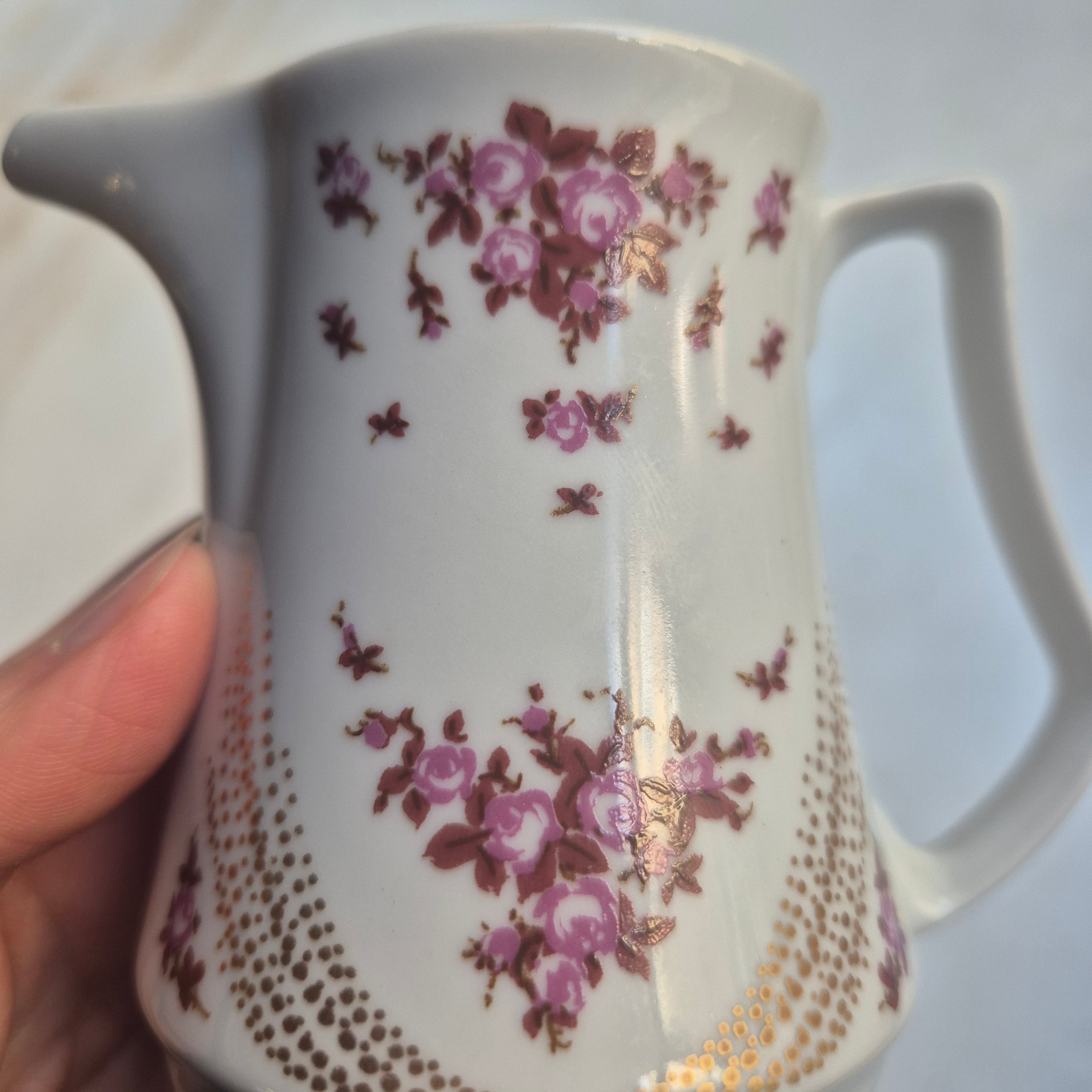 Antikes kleines Milchkännchen von Jlmenau GDR Porzellan Germany