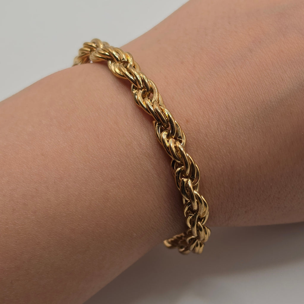 Elegantes Kordelarmband in edler Gold-Optik