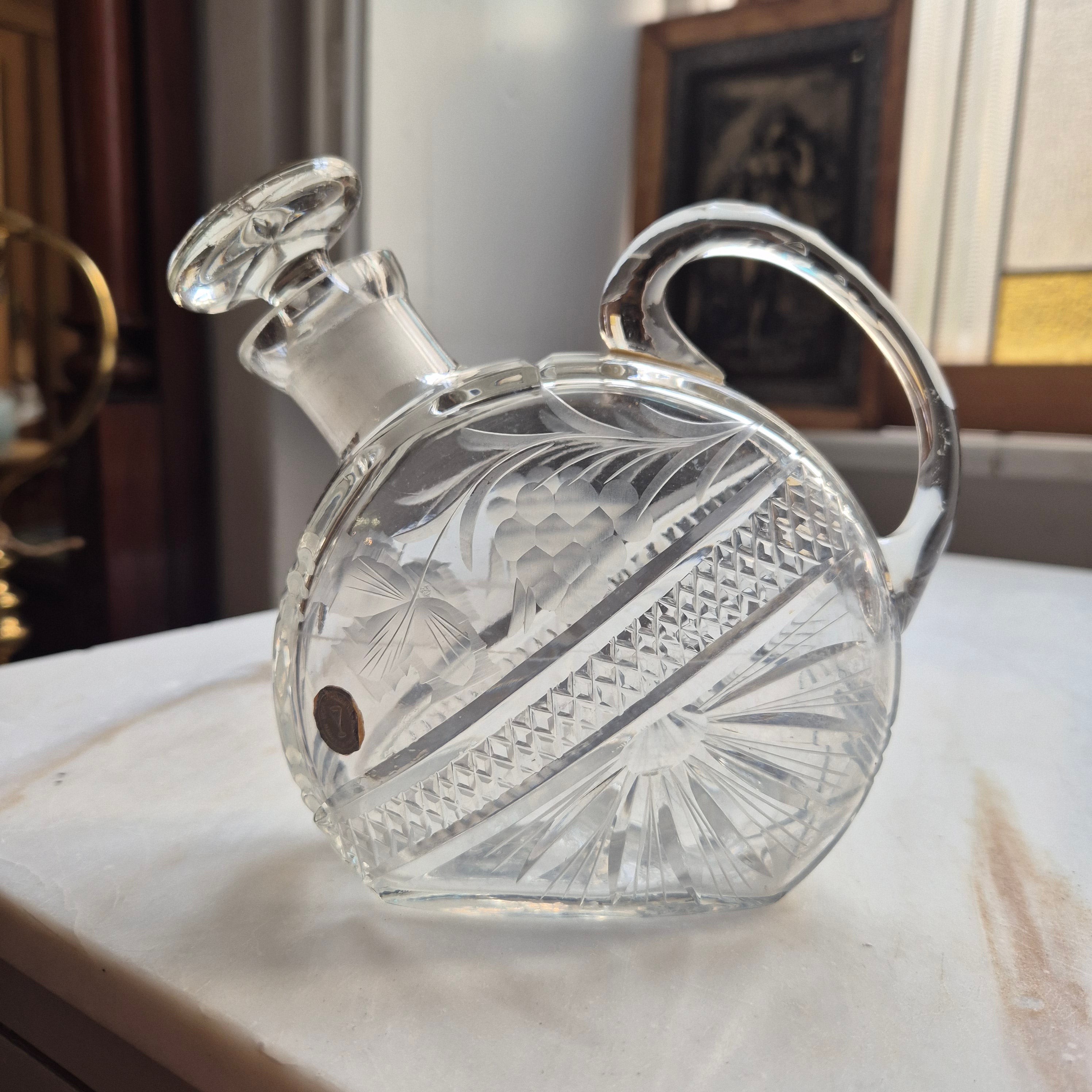 Vintage Glas Kristall Karaffe mit Traubenmotiv Traubenmotiv