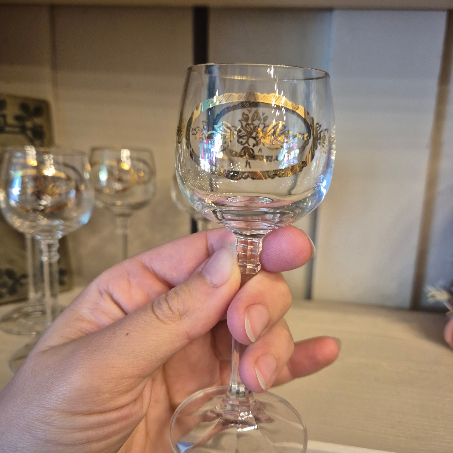 5x kleine 60er Jahre Weingläser goldrand transparent zeitlos schön!