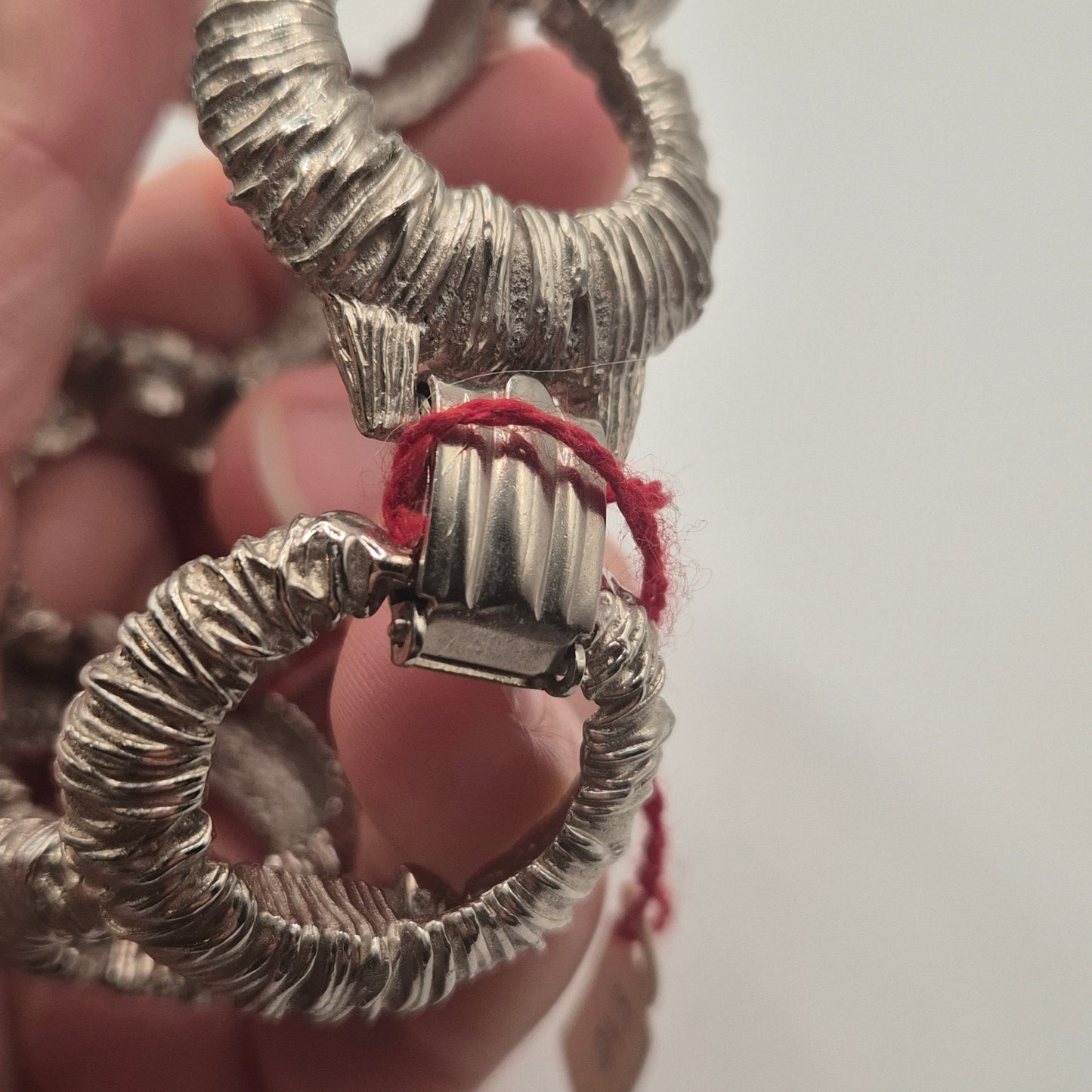 Silbernes Vintage Armband massiv Metall Statement 80er Jahre