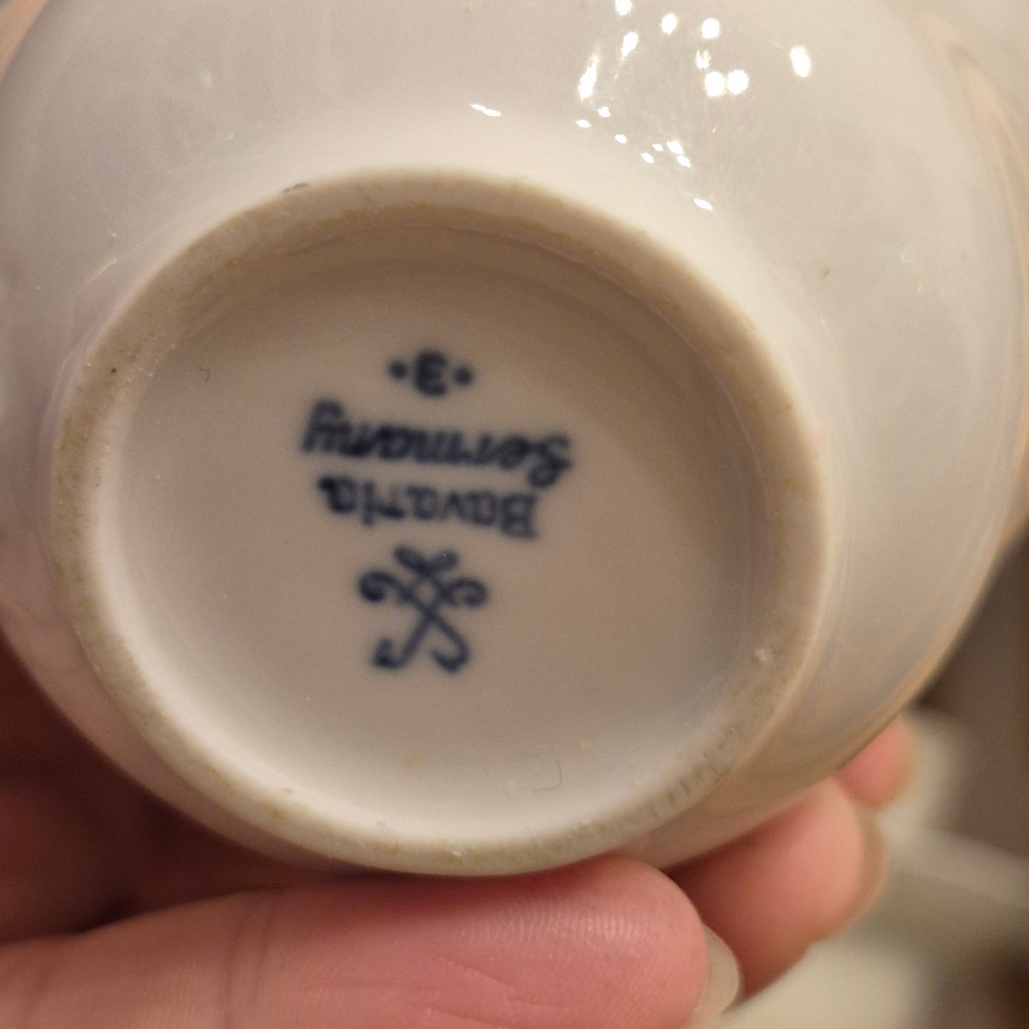 Handgemachte Sojawachskerze Weihnachtesgeschenk Sahne Dessert in Antiker Porzellan Tasse Bavaria