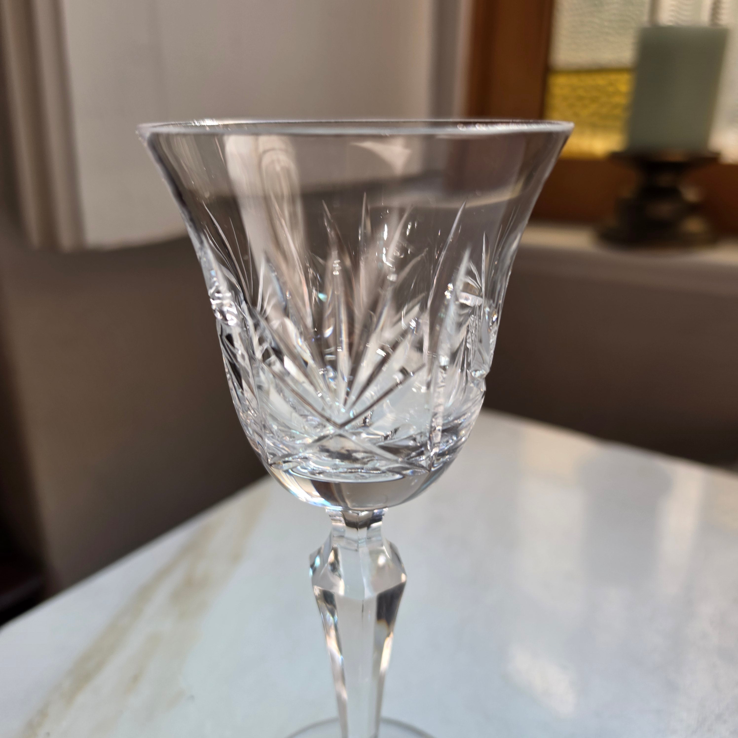 Elegantes Vintage Kristallglas mit Facettenschliff – Mundgeblasen & Handgeschliffen