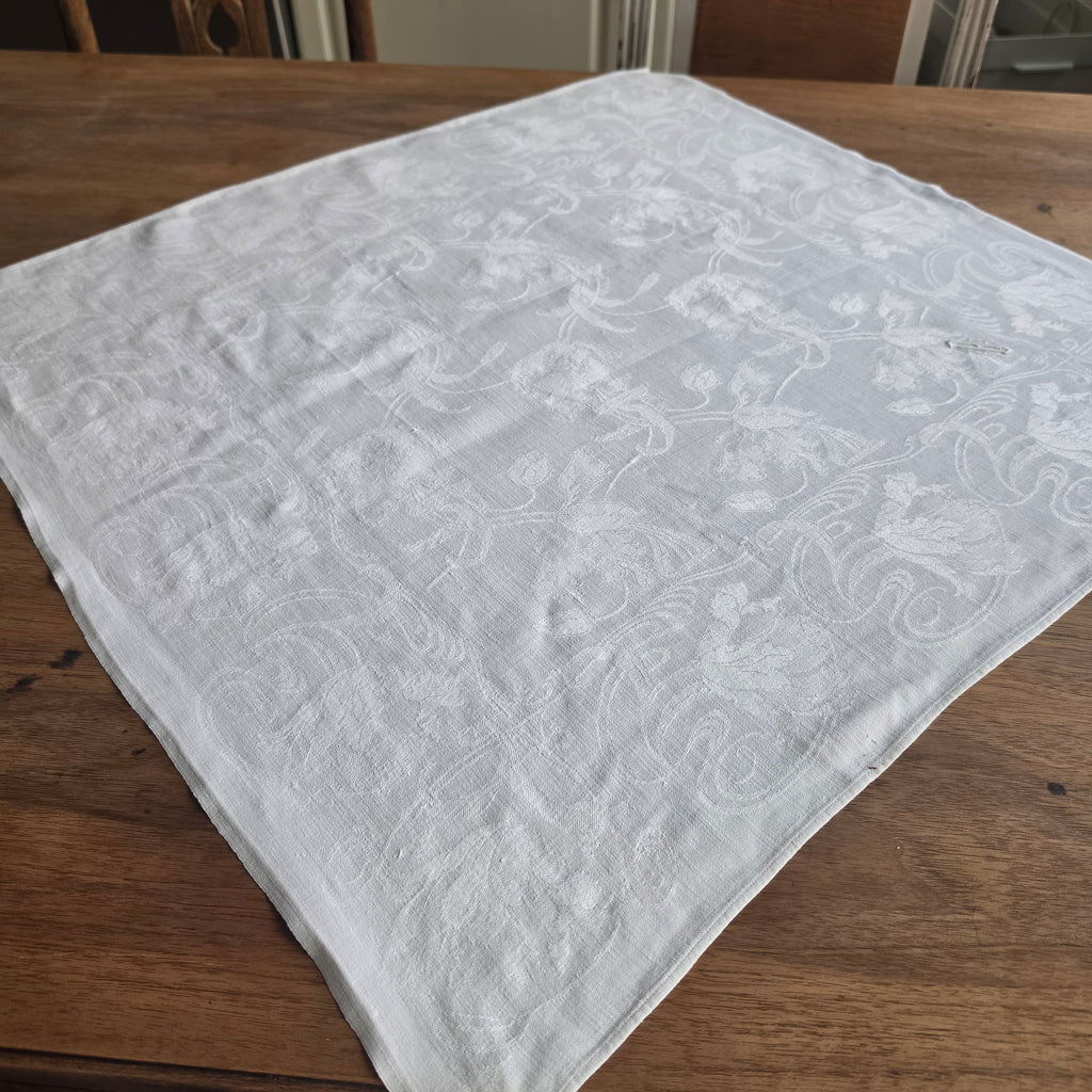 Antike Damast-Serviette - Mitteldecke mit kunstvollem Jugendstil-Muster & Monogramm „B“ - 60x65cm