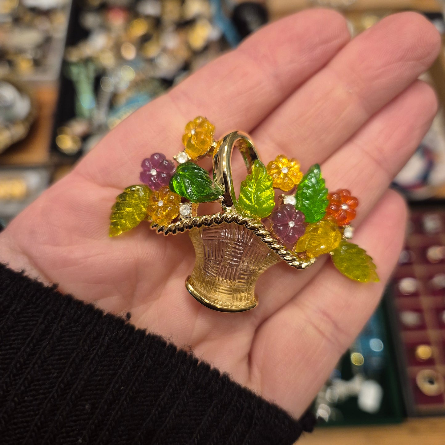 Große Statement Brosche / Blumenbouquet Modeschmuck