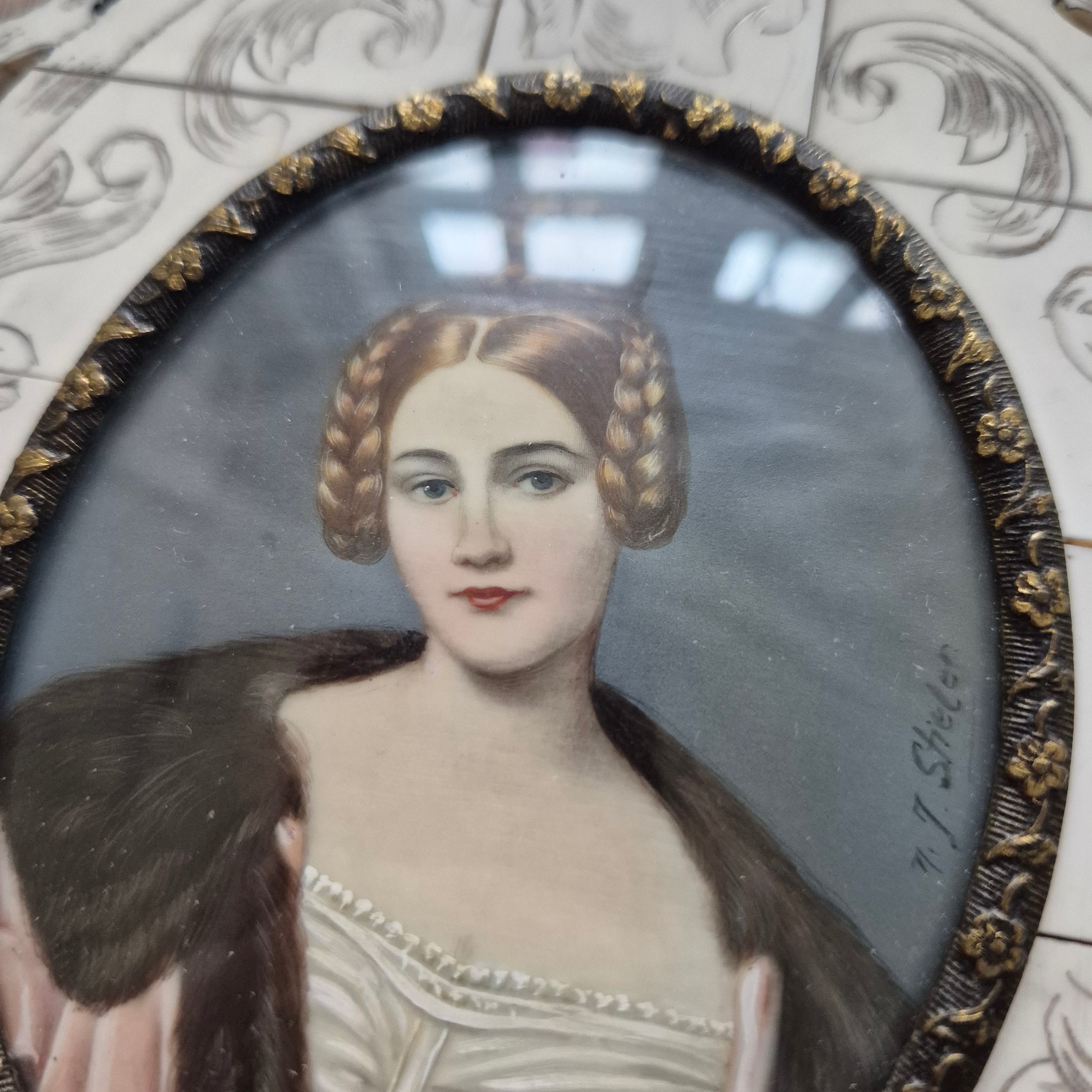 Antike viktorianische Miniaturmalerei / Lupenmalerei Porträt "Caroline von Holnstein" auf Bein / Porzellan Holz