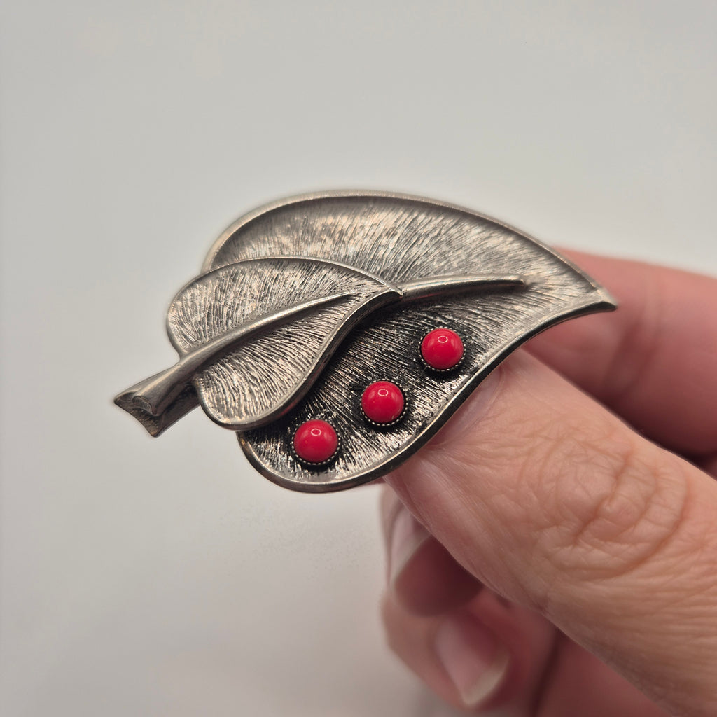 Vintage Brosche Blatt silber rot 70er Jahre