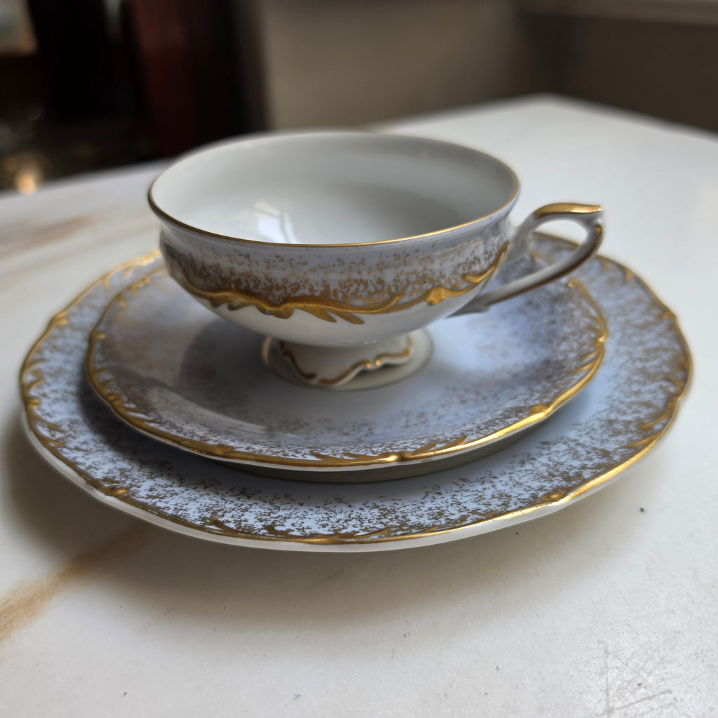 Prachtvolles 3-teiliges Schierholz Plaue Porzellan-Gedeck – Gold-Staub auf Hellblau – Vintage