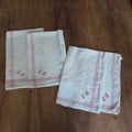 4x Antike Leinen-Geschirrtücher mit Monogramm „E.S.“ –