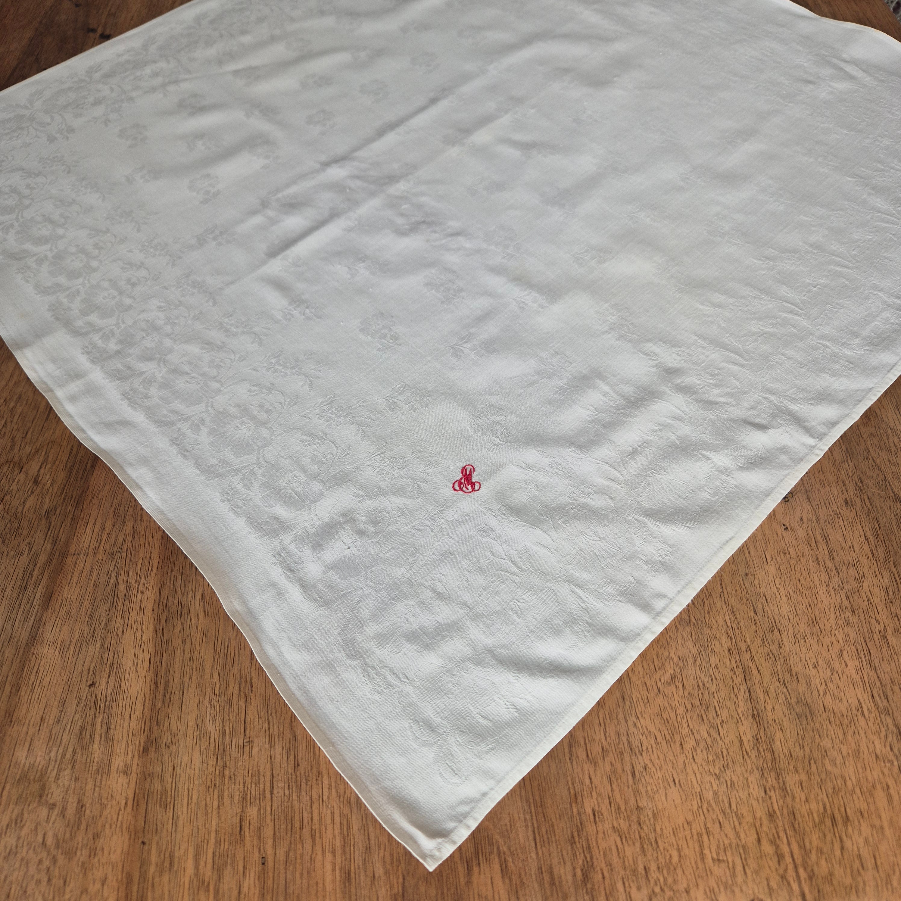 Antike Serviette / Mitteldecke weiß Damast Baumwolle 70x63cm Monogramm S.M