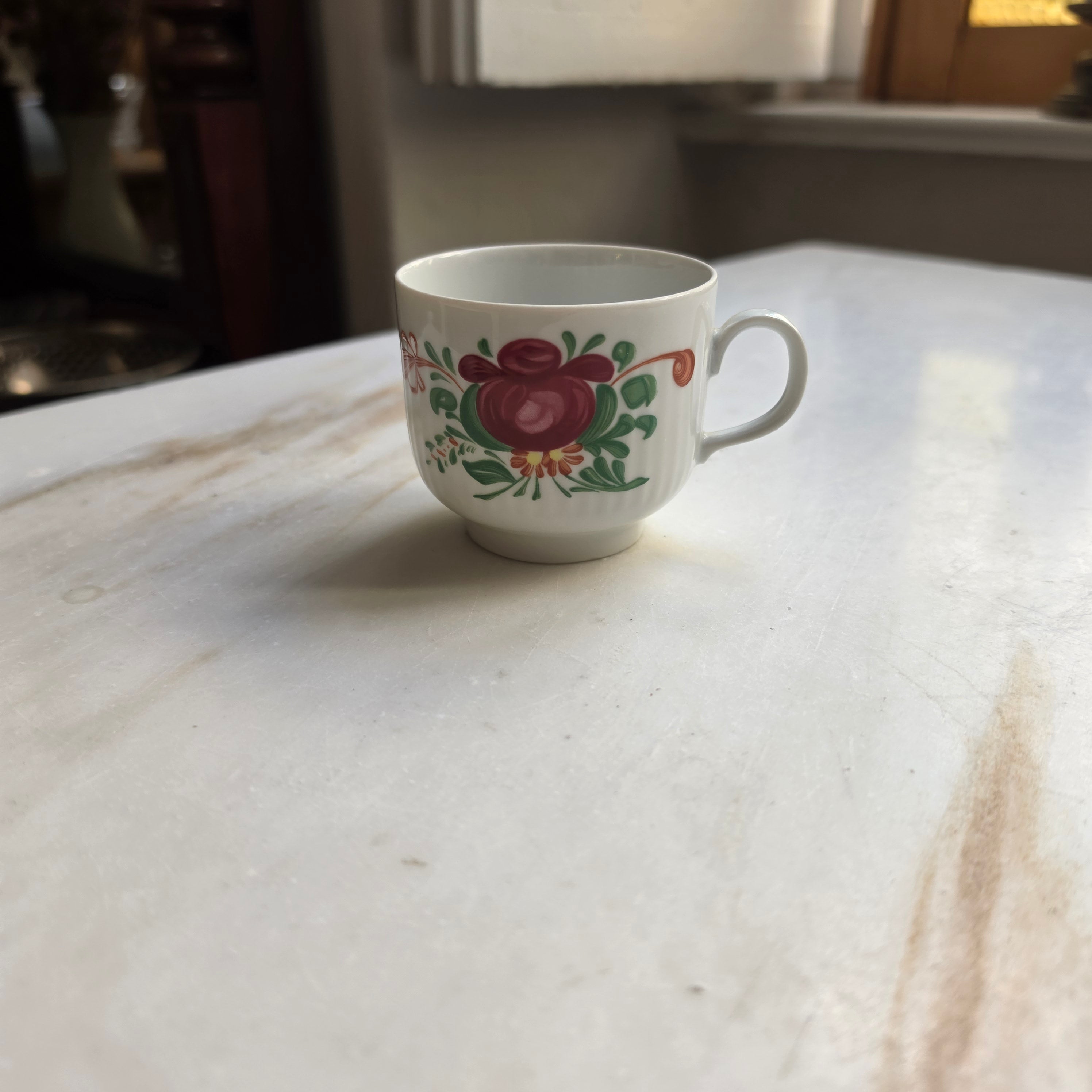 August Warnecke AW Ostfriesland Tasse Kaffee Tee Porzellan Rose