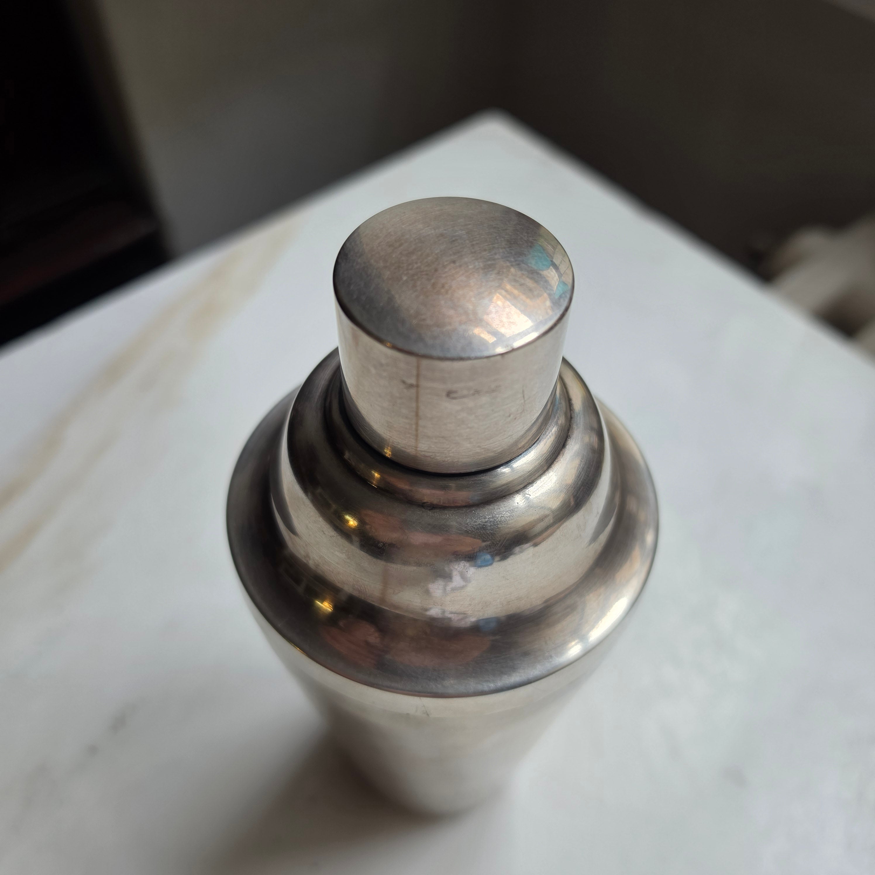 Antiker Vintage Cocktail-Shaker aus Alpaka mit Gravur „Für frohe Stunden Kurt“