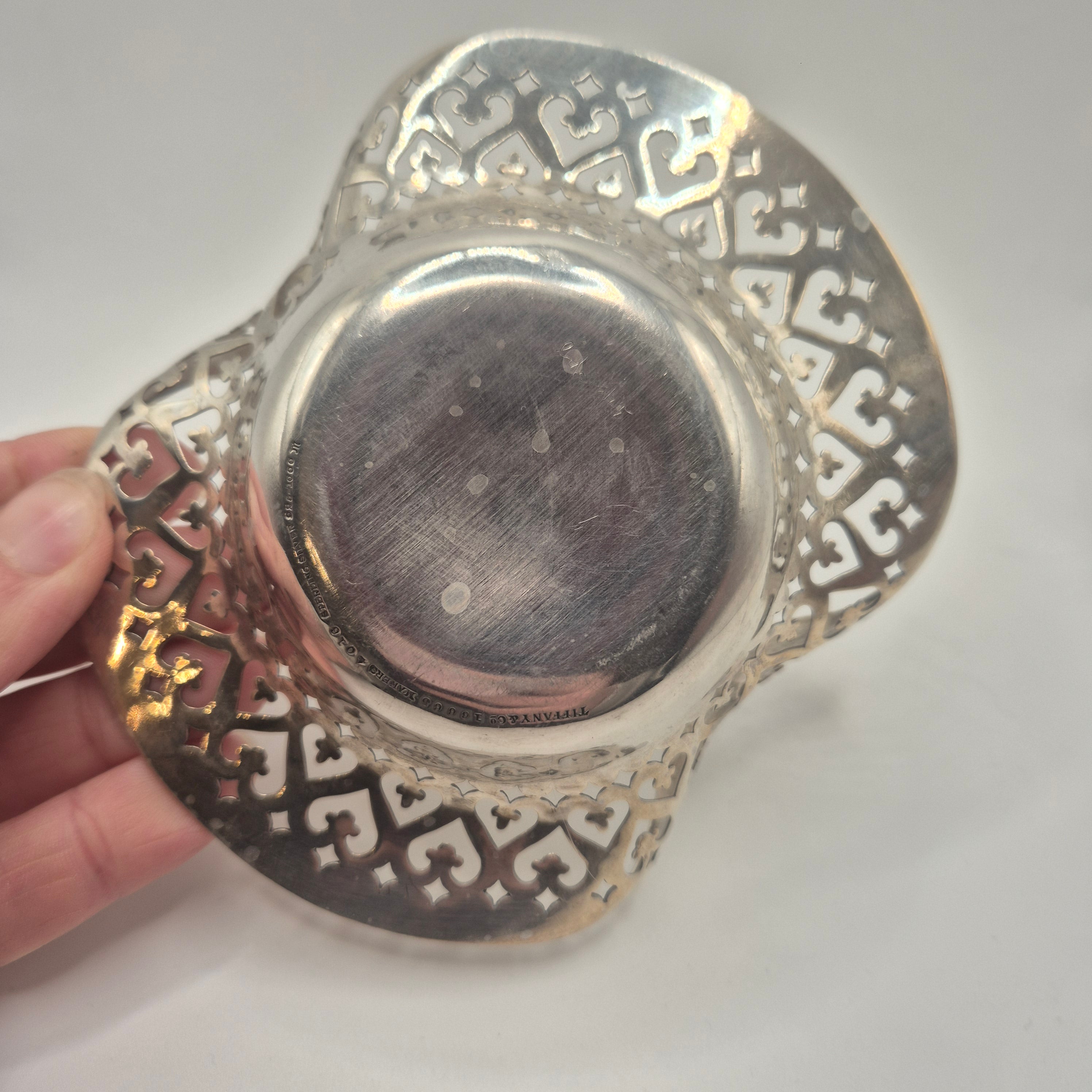 Original Tiffany & Co Sterling Silver 925-1000 Vintage Schale – Klassisches Design mit Monogram