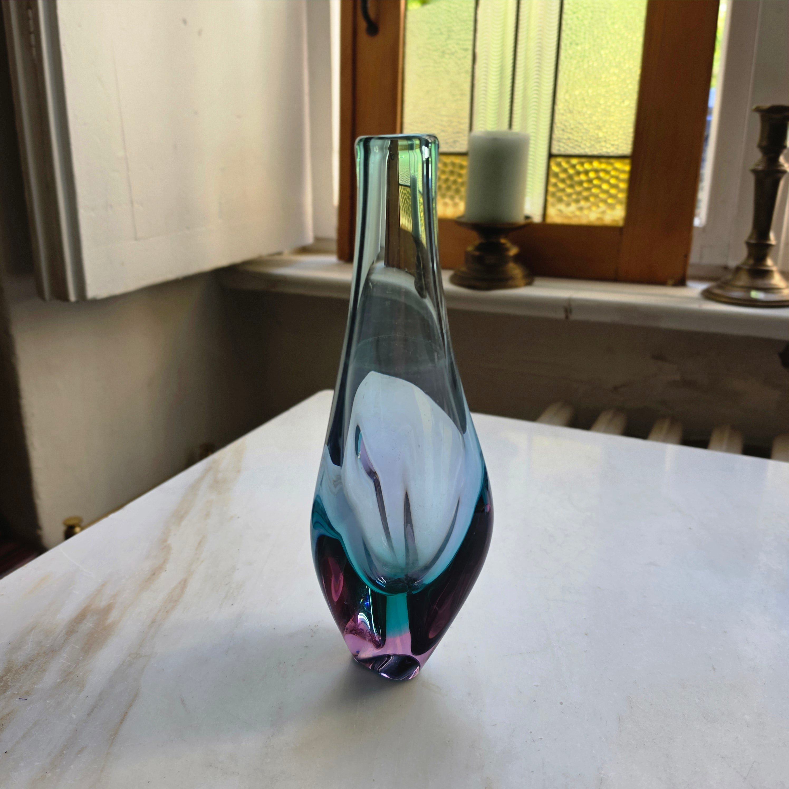 Vintage Glaskunst Vase blau rosa