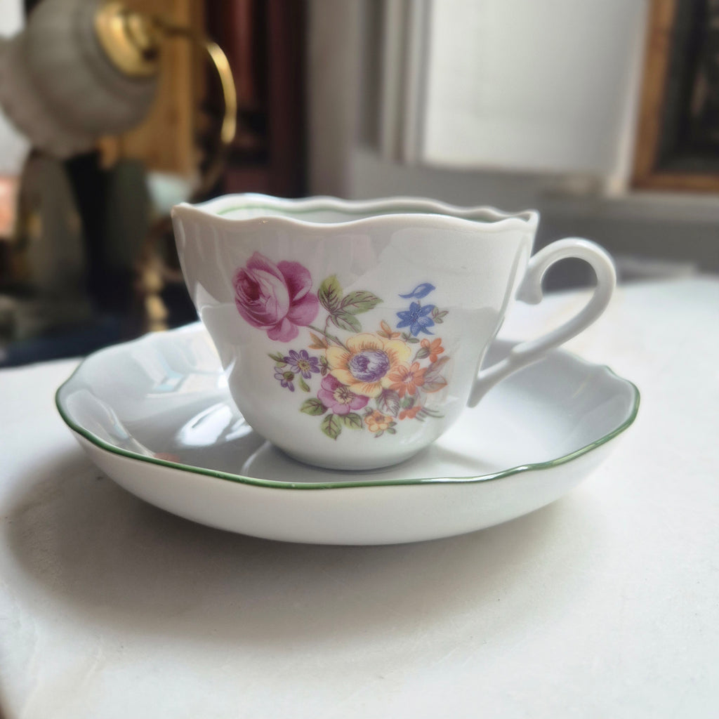 Vintage Kaffee- Teetasse von Kahla Blumendekor