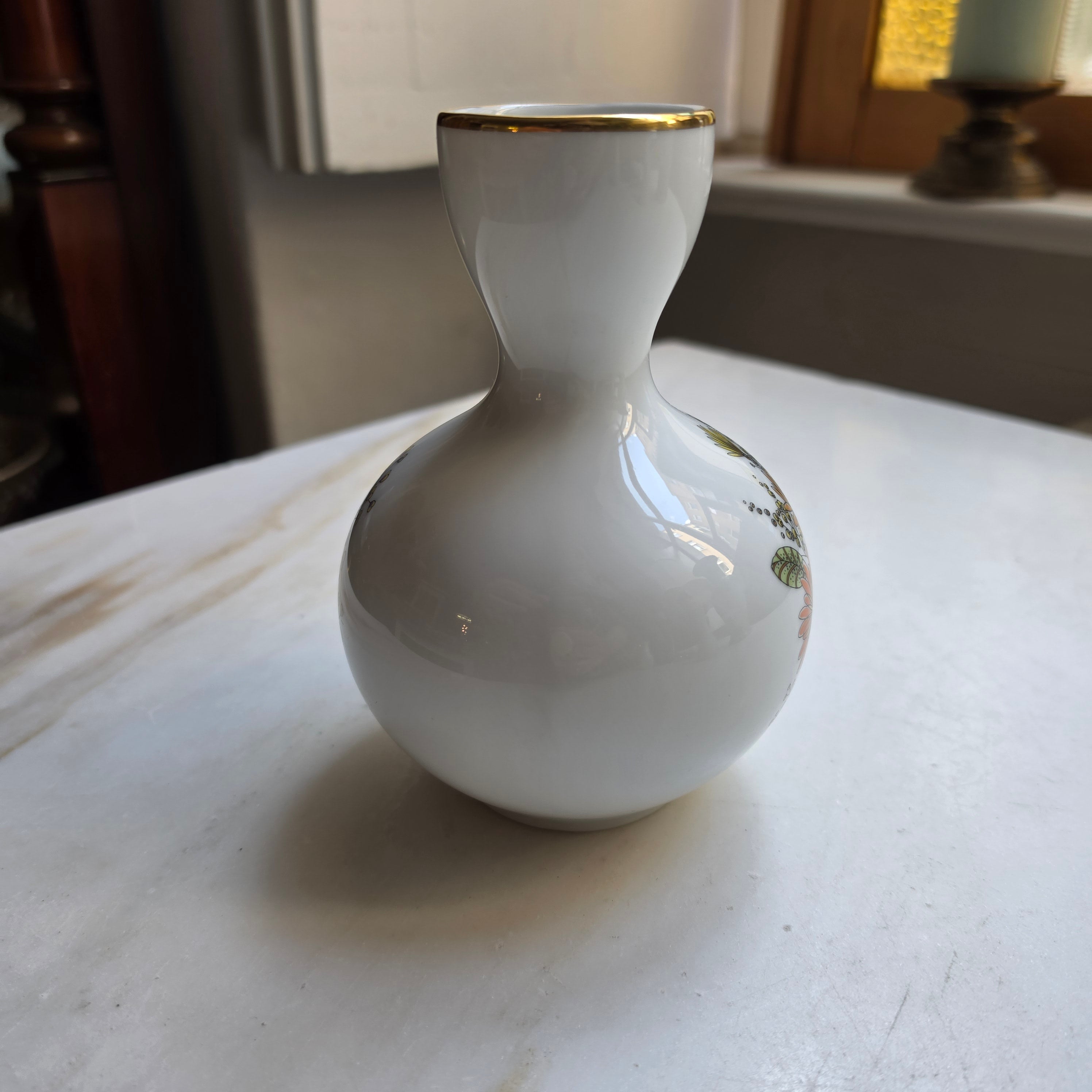Vintage Kaiser Porzellan Henkelvase – Bauchige Vase mit Blumen-Dekor & Goldrand – W. Germany