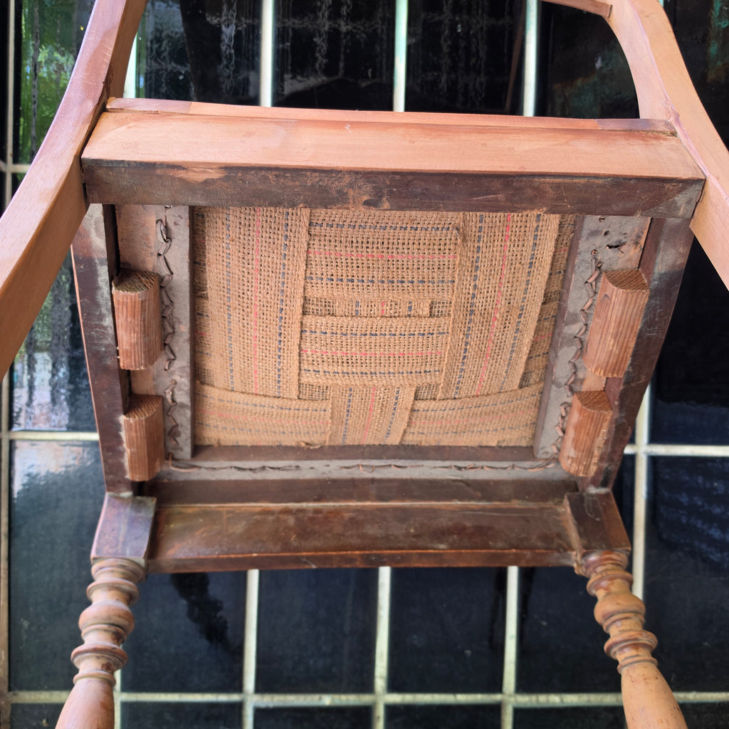 Antiker Biedermeier Stuhl - gepolstert - Nussbaumholz