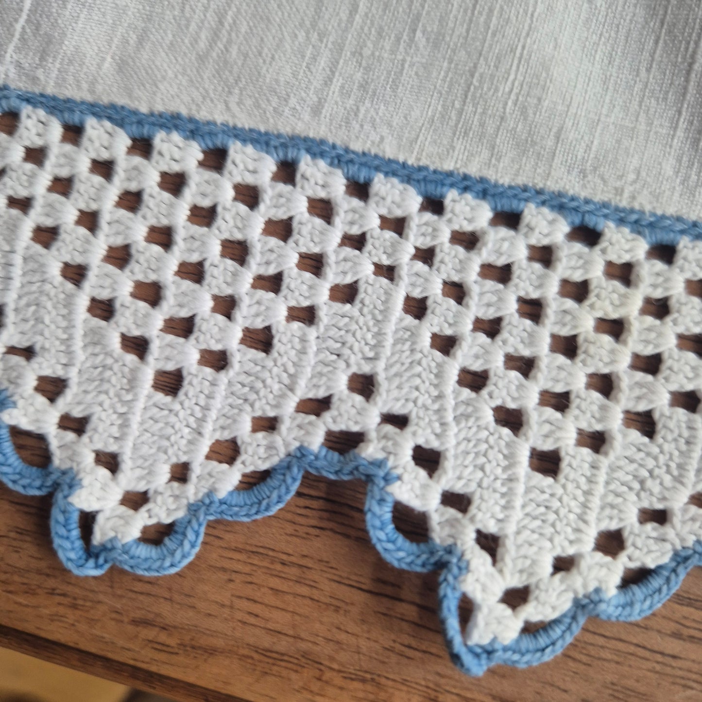 Antikes Überhandtuch Gardine blau weiß handmade 80x109cm Mini Stockflecken und Monogram M.S.