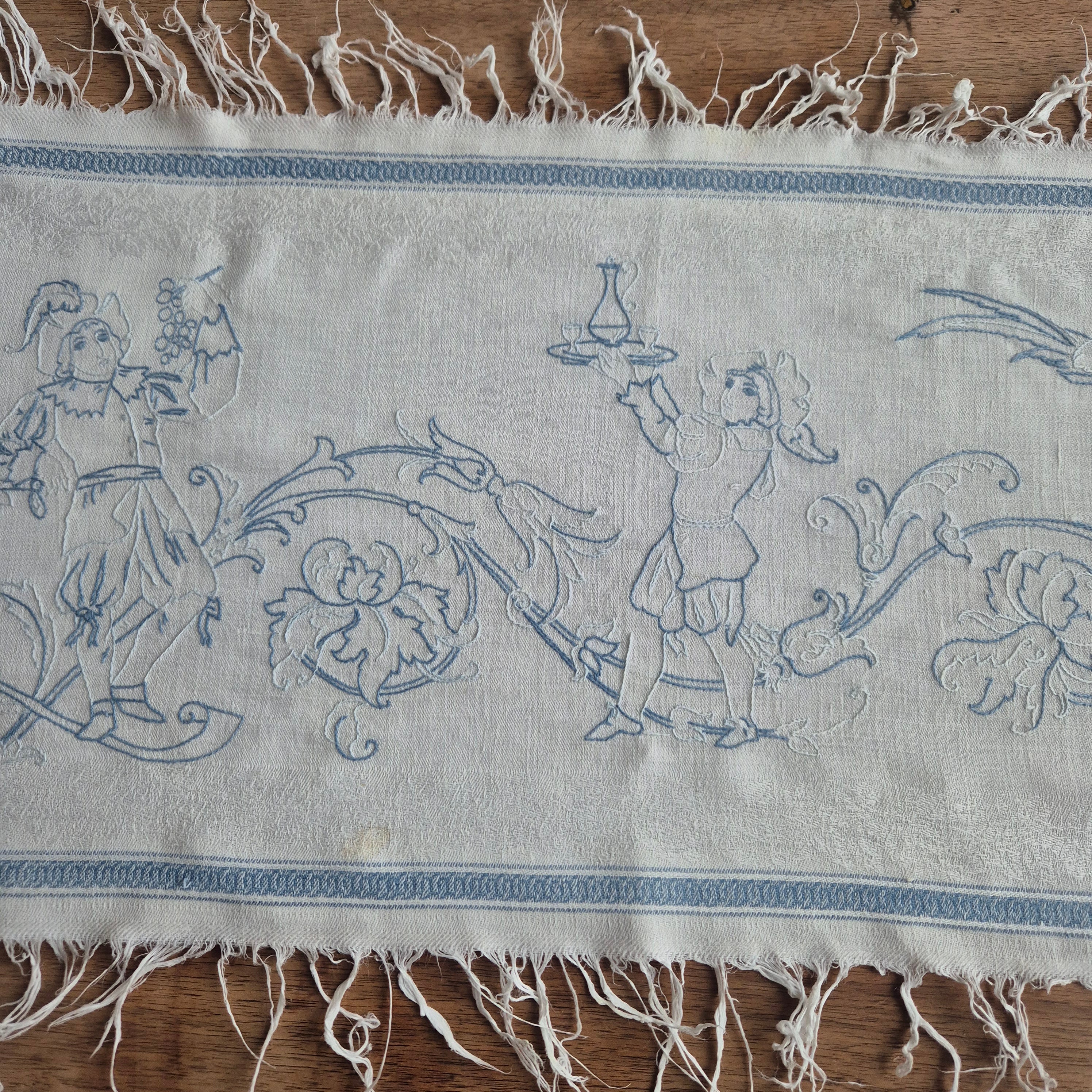 Antiker Baumwolle Tischläufer handbestickt mit mini Fleck! 32x170cm blau weiß