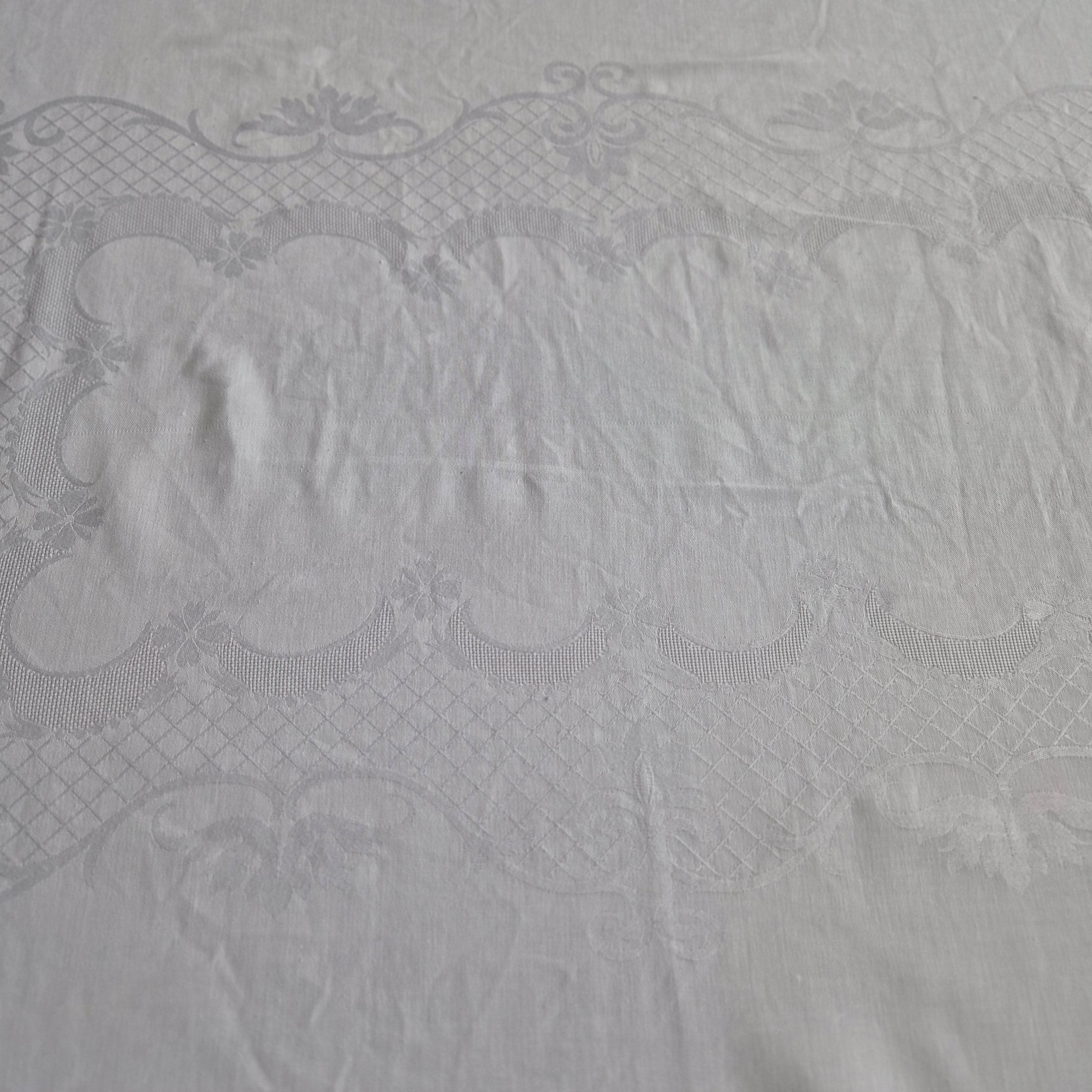 Vintage smail Tischdecke Damast weiß 155x130cm
