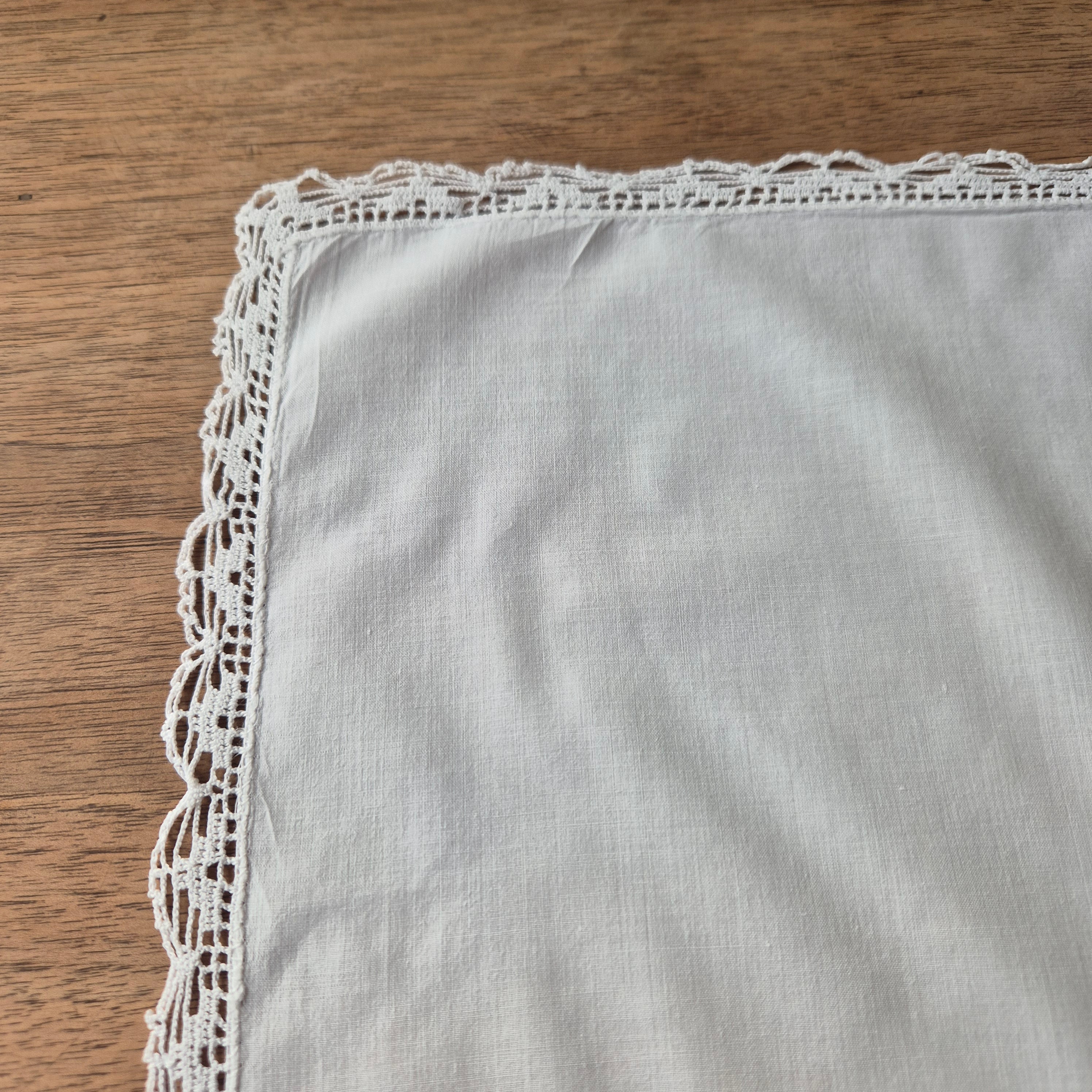 Vintage Serviette Stoff Einstecktuch 29x29cm Baumwolle (leichter Fleck)