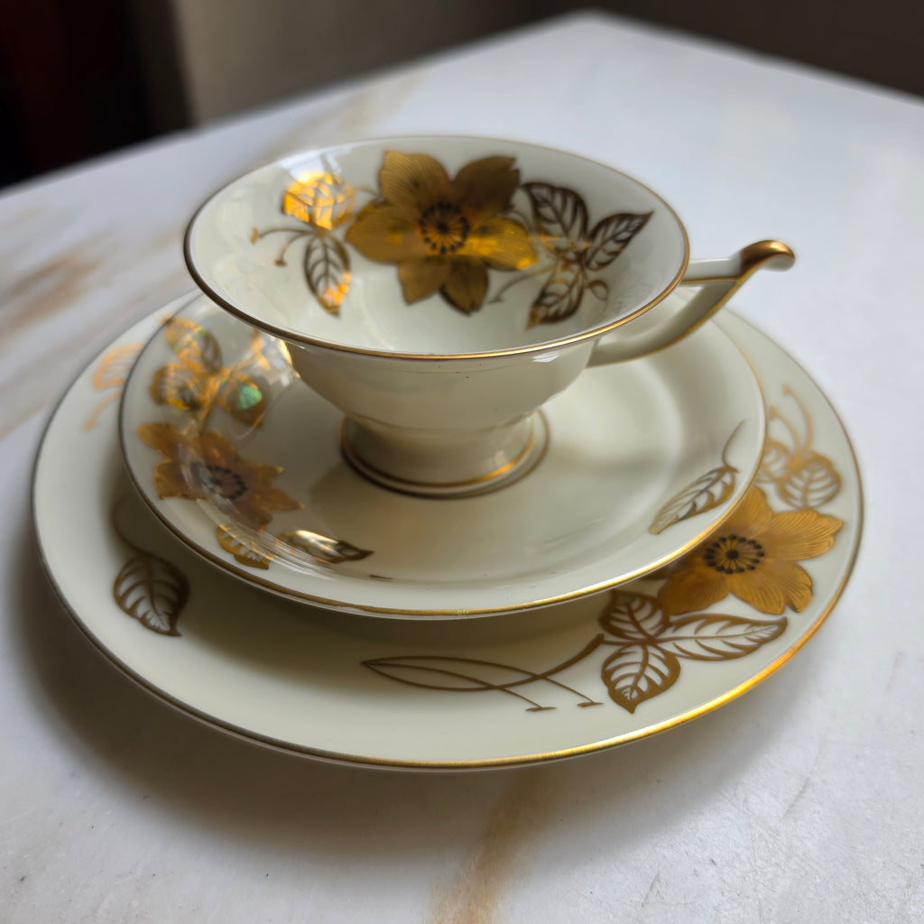 Vintage Alka-Kunst Kronach Kaffeegedeck 3-teilig – Goldblumen & Elfenbein-Porzellan (ca. 1950er)