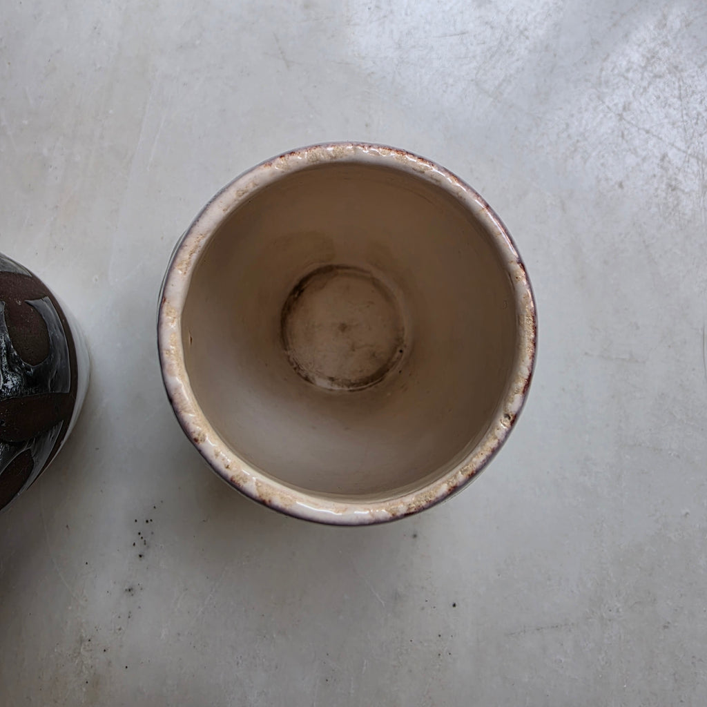 2x Alte Vintage Keramik Becher Mate oder als kleine Vasen braun beige