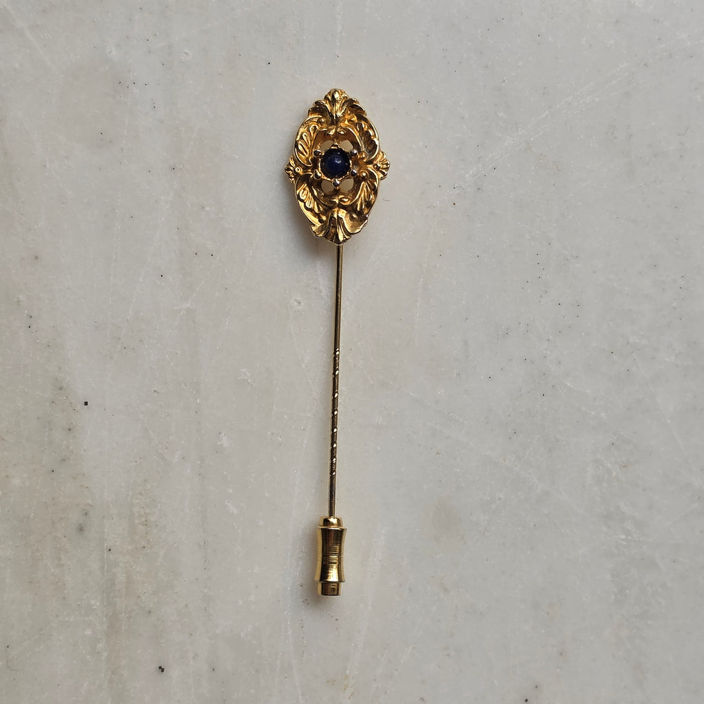 Elegant Antike Anstecknadel mit blauem Cabochon-Stein & Schutzkappe