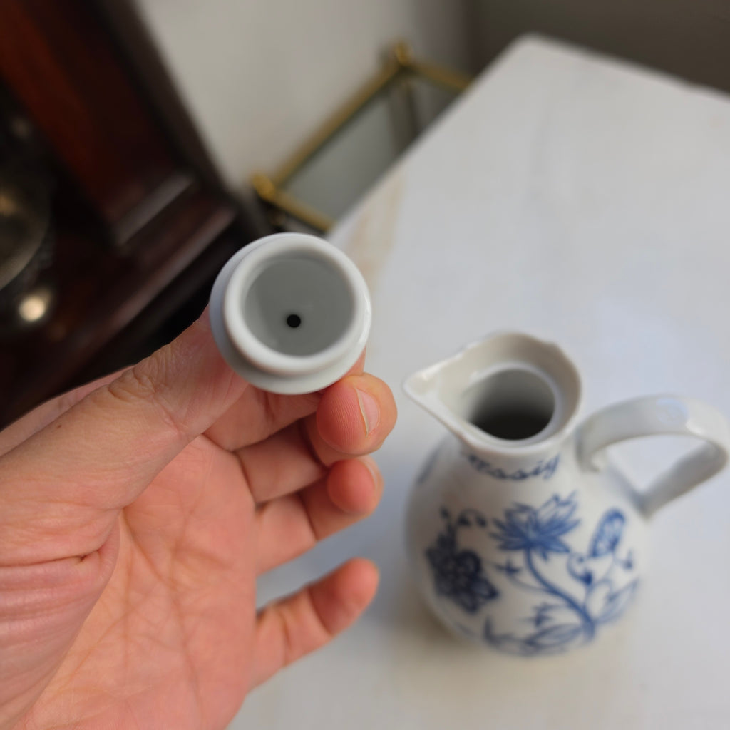 Altes Essig Kännchen mit Deckel Indisch Blau Strohblume Vintage Essigspender Ölspender