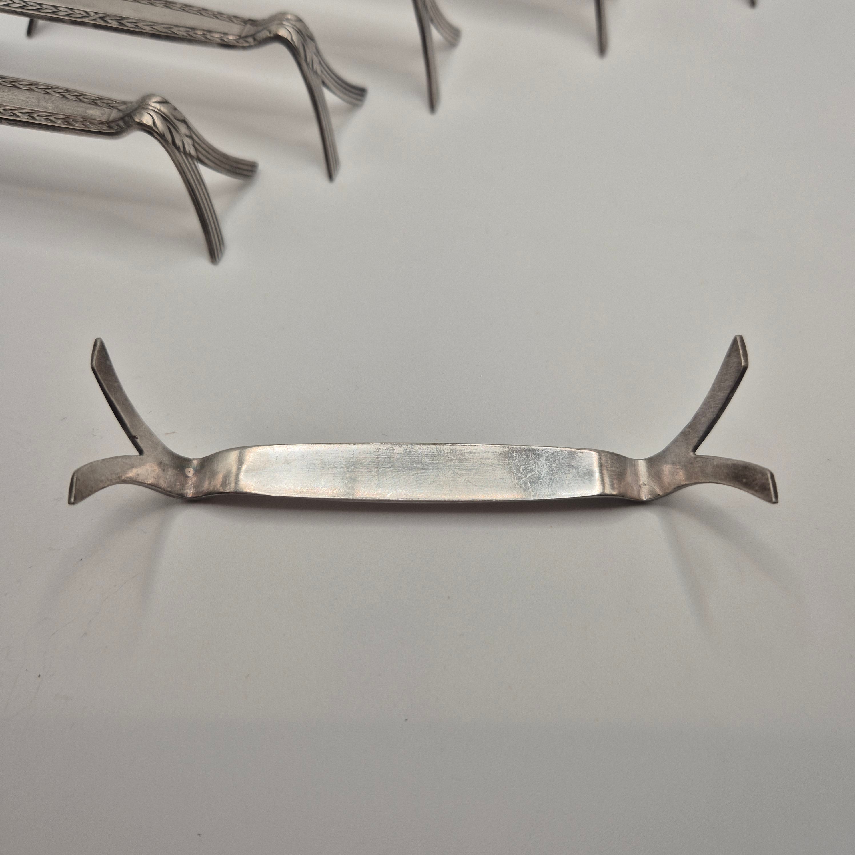 7x Art Jugendstil Messerbänke Metall