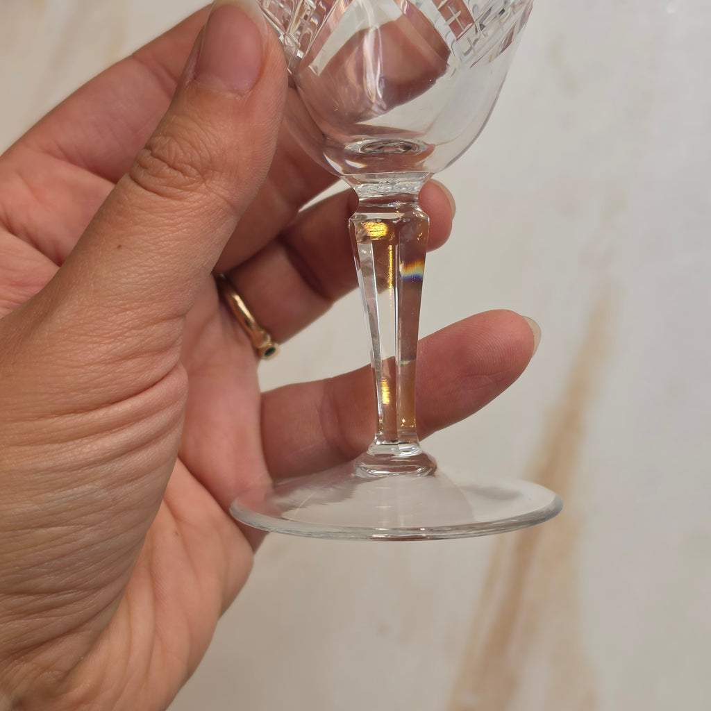 4x Antike Bleikristallgläser mit klassischem Facettenschliff