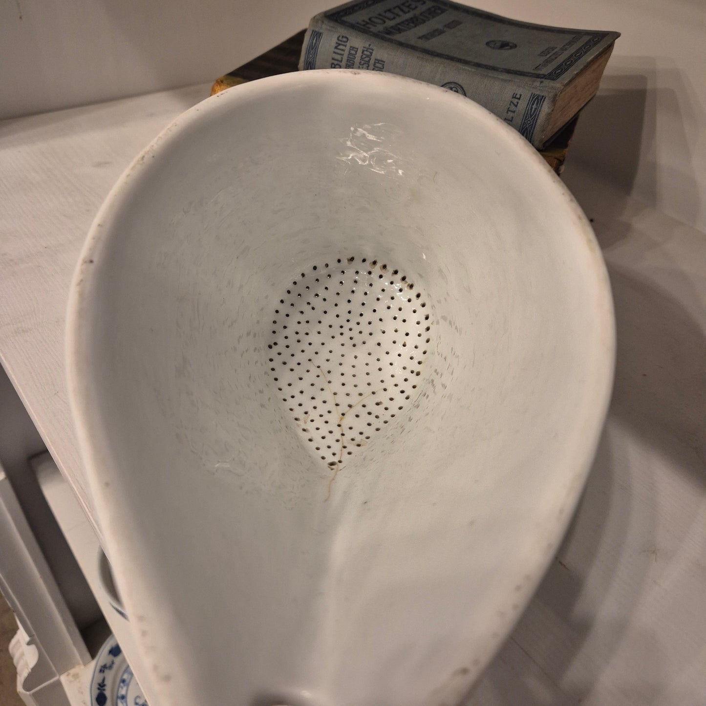 Antikes Sieb Porzellan Wandsieb Zwiebelmuster blau weiß