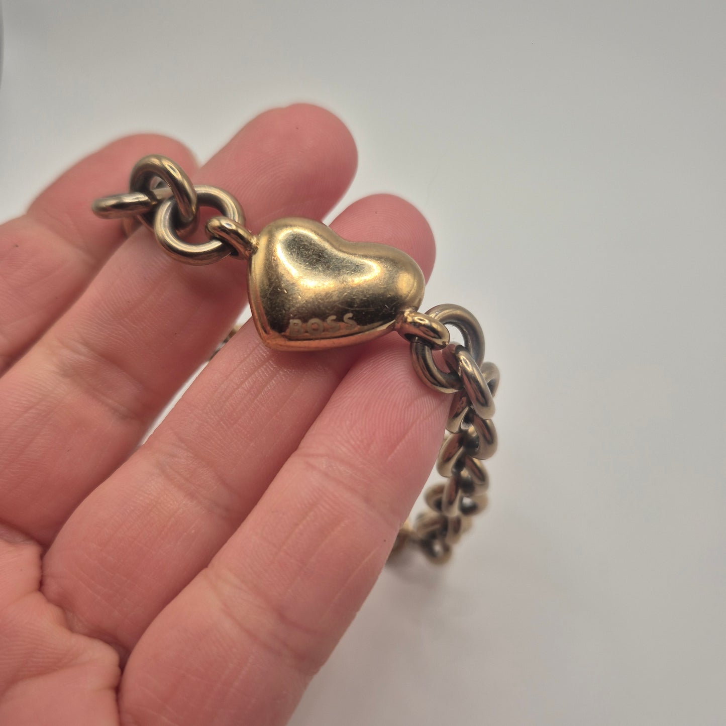 Vintage BOSS Kette mit Herzanhänger – Authentischer Look