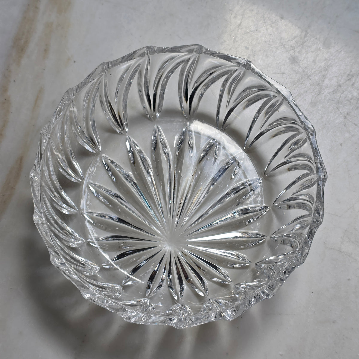 Eleganter Bleikristall-Schale mit Sternschliff – Kristallglas Schüssel