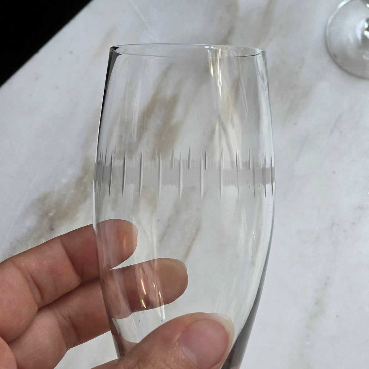 6er-Set Elegante Sektflöten mit Schliffdekor & Facettiertem Stiel – Vintage Champagne Flutes