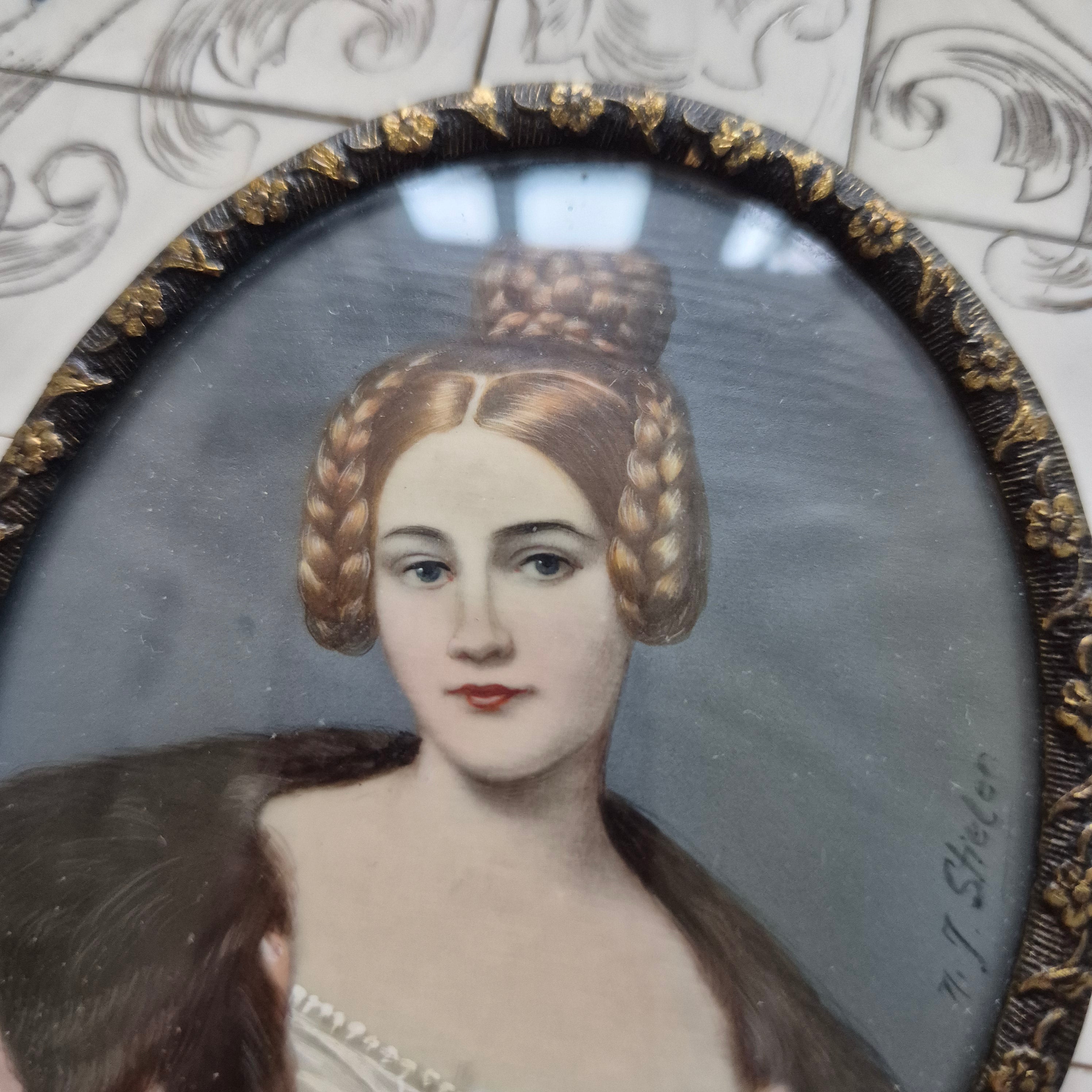 Antike viktorianische Miniaturmalerei / Lupenmalerei Porträt "Caroline von Holnstein" auf Bein / Porzellan Holz