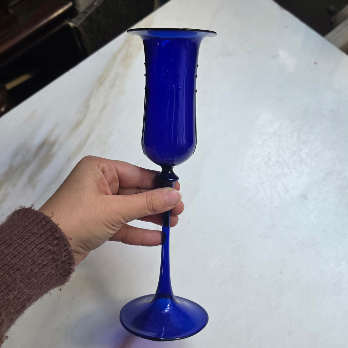Vintage-Solitärvase - Stielglas in Kobaltblau