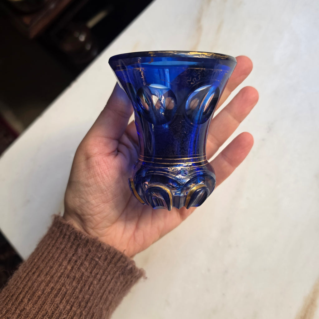 Vintage Böhmisches Kristallglas – Kobaltblau mit Goldverziehrung & Linsenschliff