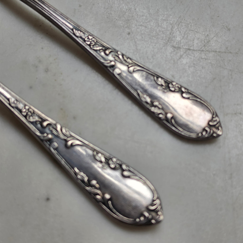 Vintage Kuchengabeln Set 2-teilig – Versilbert (90er Versilberung) mit Floralam Dekorbordüre - Barock-Stil