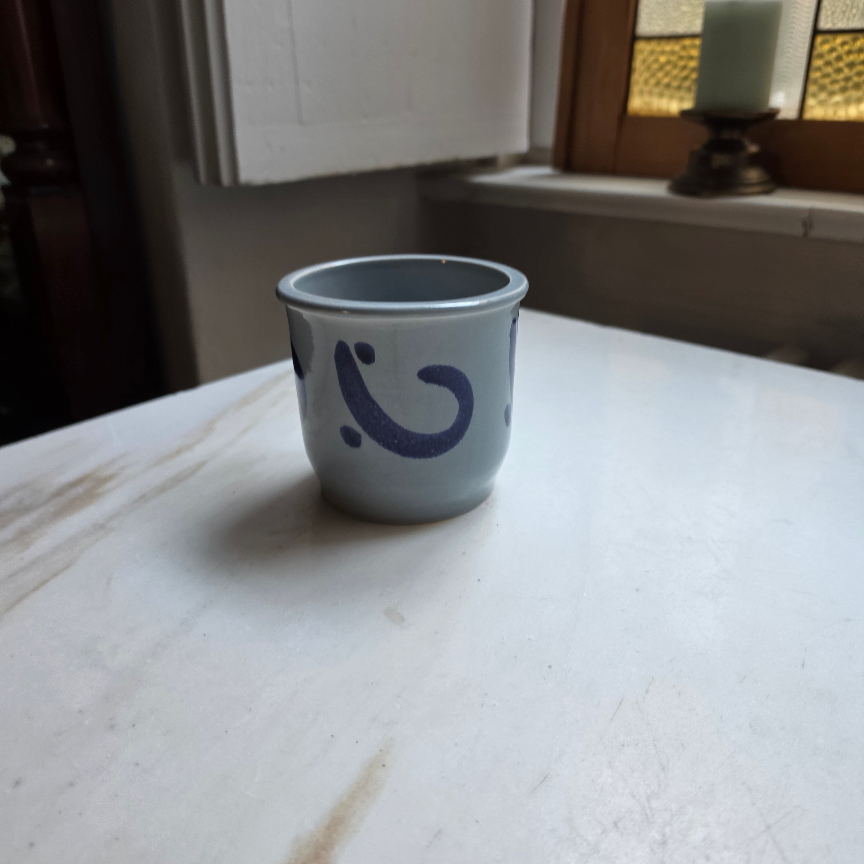 Alter Steinzeug Topf Grau Blau Handbemalt