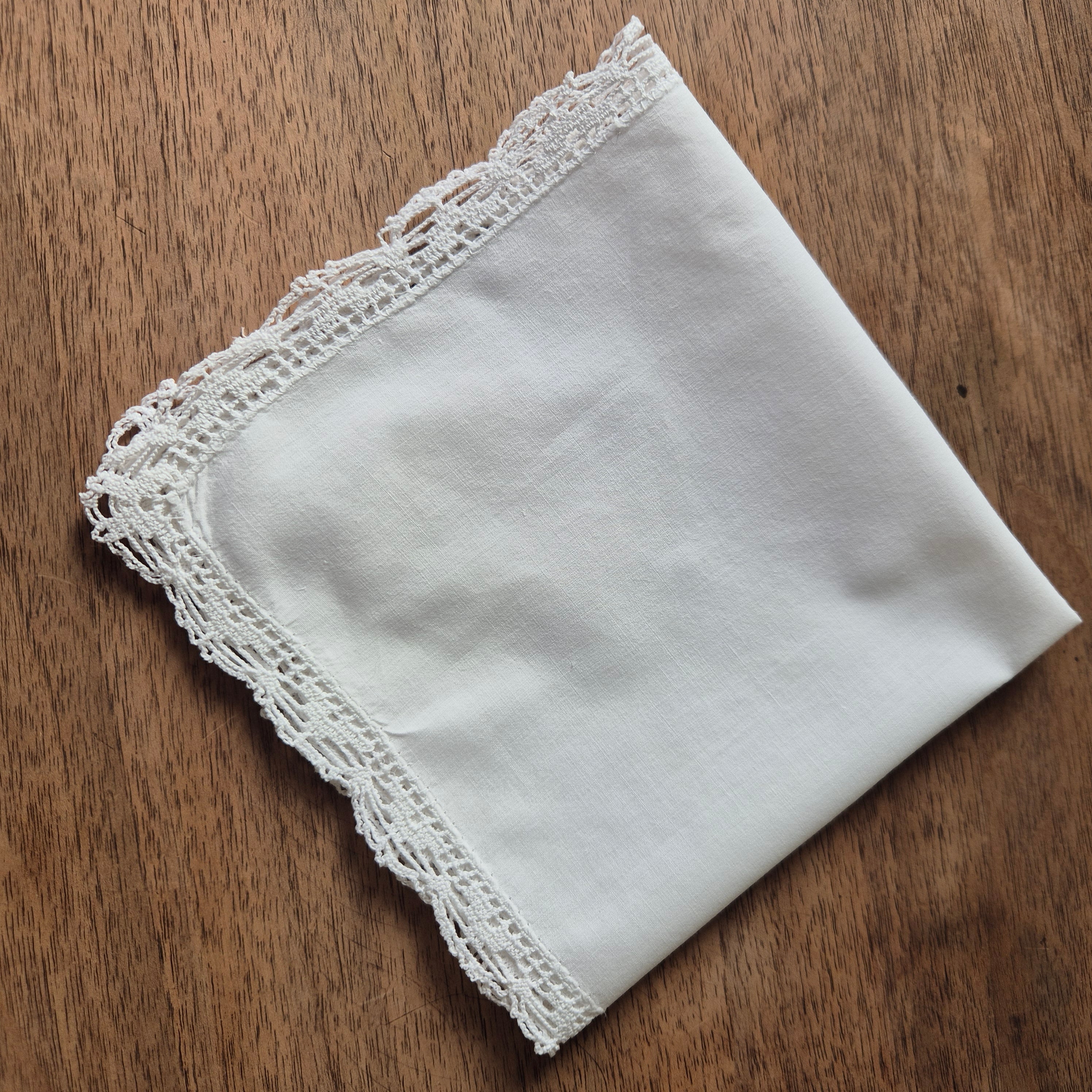Vintage Serviette Stoff Einstecktuch 29x29cm Baumwolle (leichter Fleck)