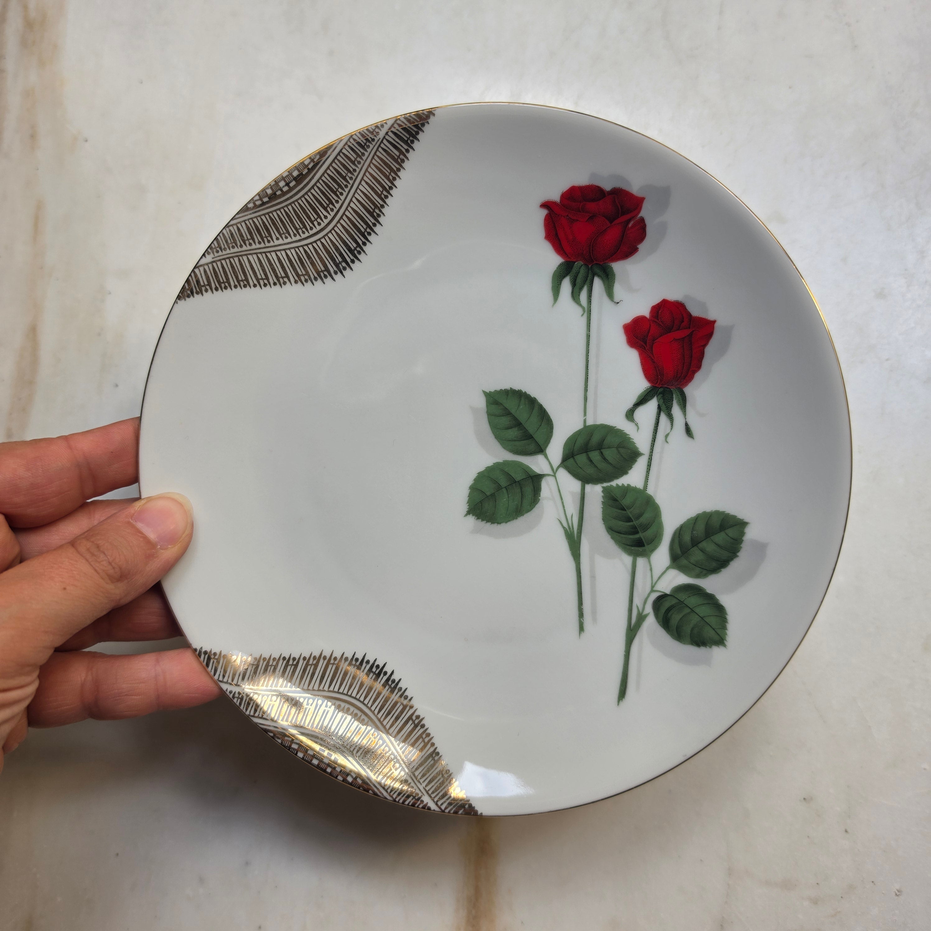Vintage Mitterteich Bavaria Porzellanteller mit Rosen & Goldverzierung – Mid-Century