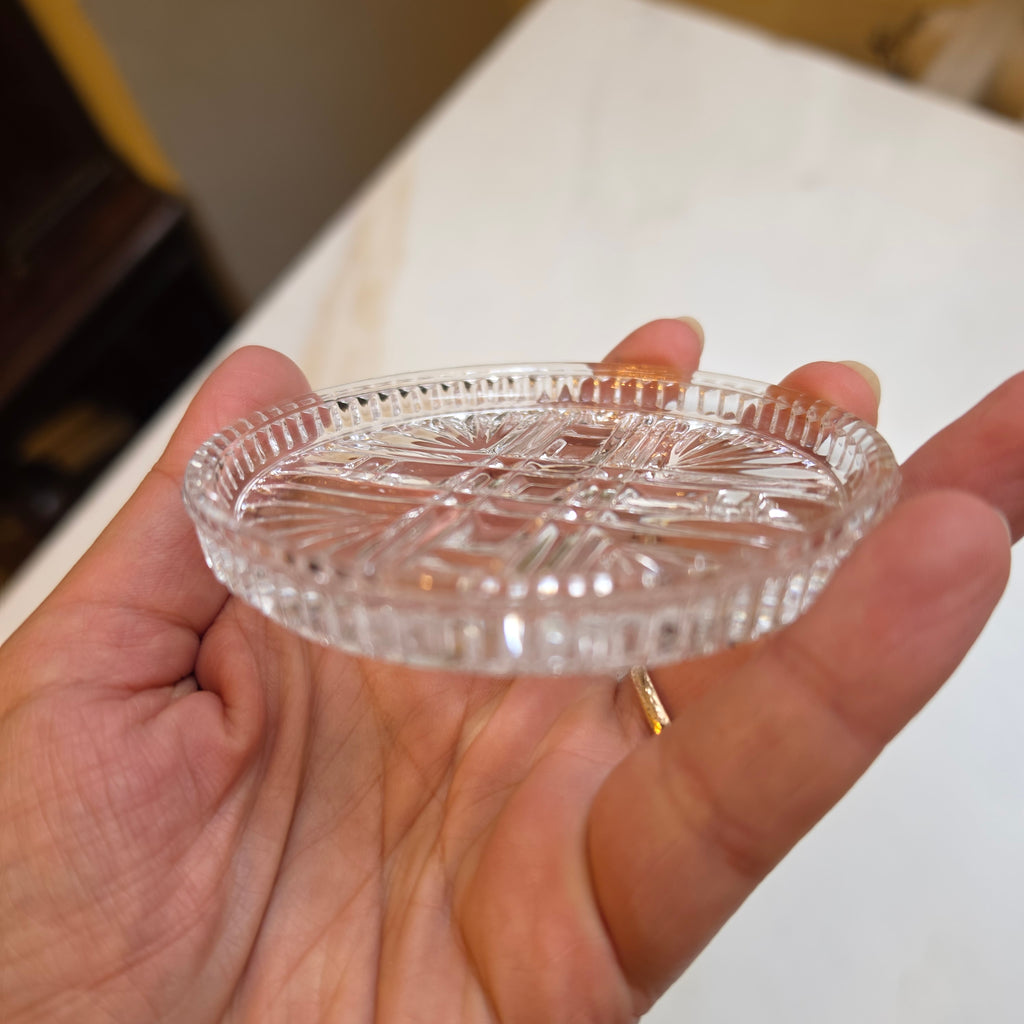 Eleganter Vintage Kristallschalen-Untersetzer mit Diamantschliff