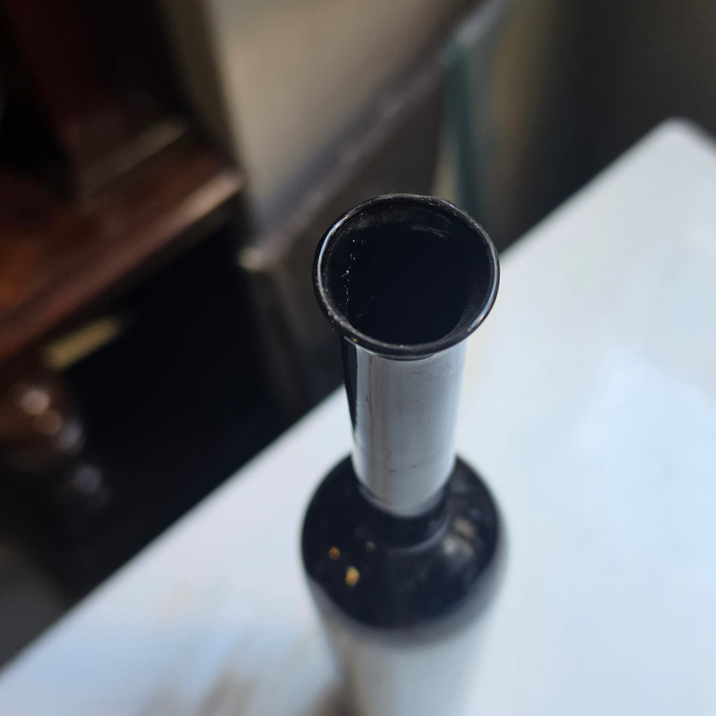 Schwarze Vintage-Flaschenvase aus Glas – Elegantes Wohnaccessoire