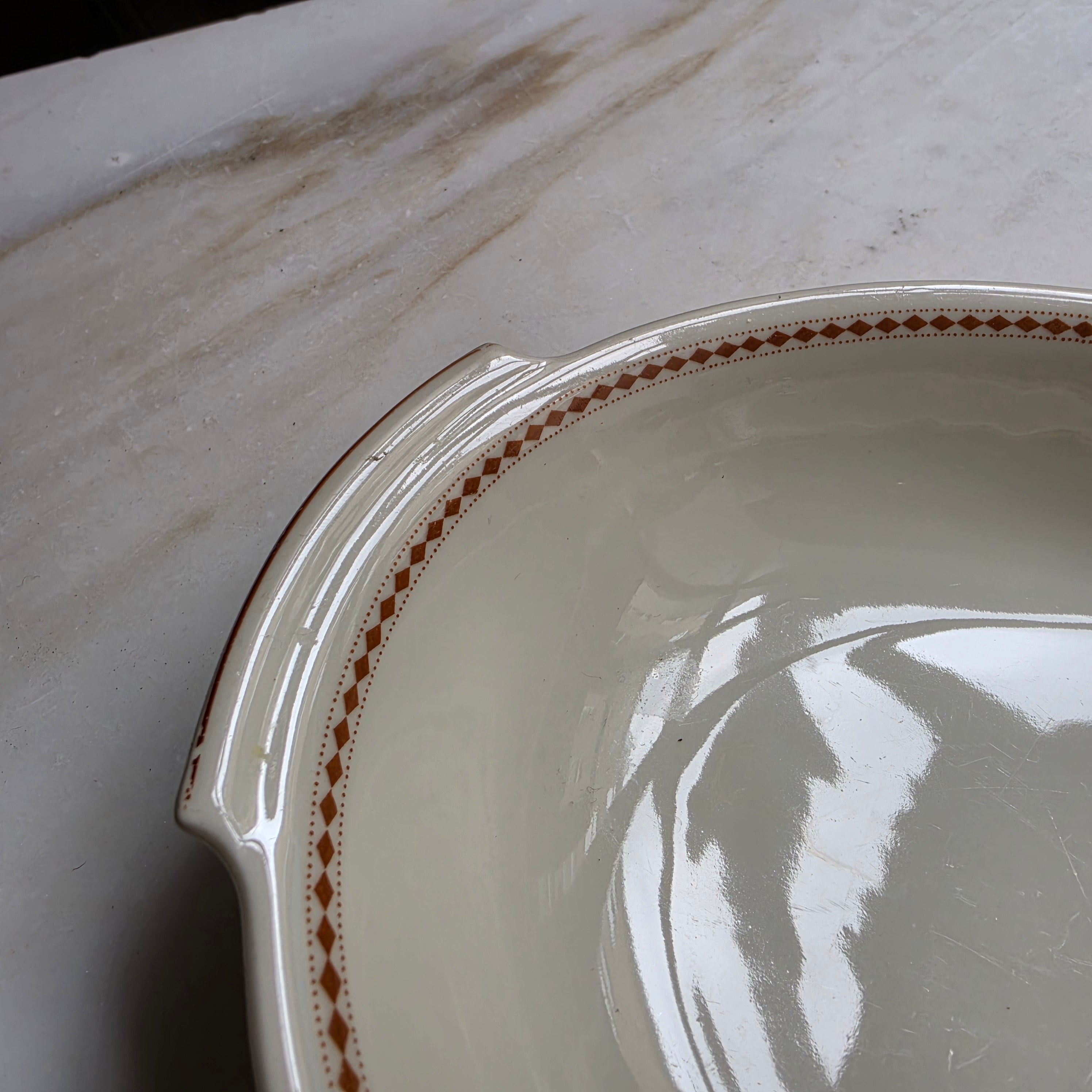 Elegante Kahla Servierschale – Ovale Beilagenschale mit feinem Rauten-Dekor – Creme & Terrakotta